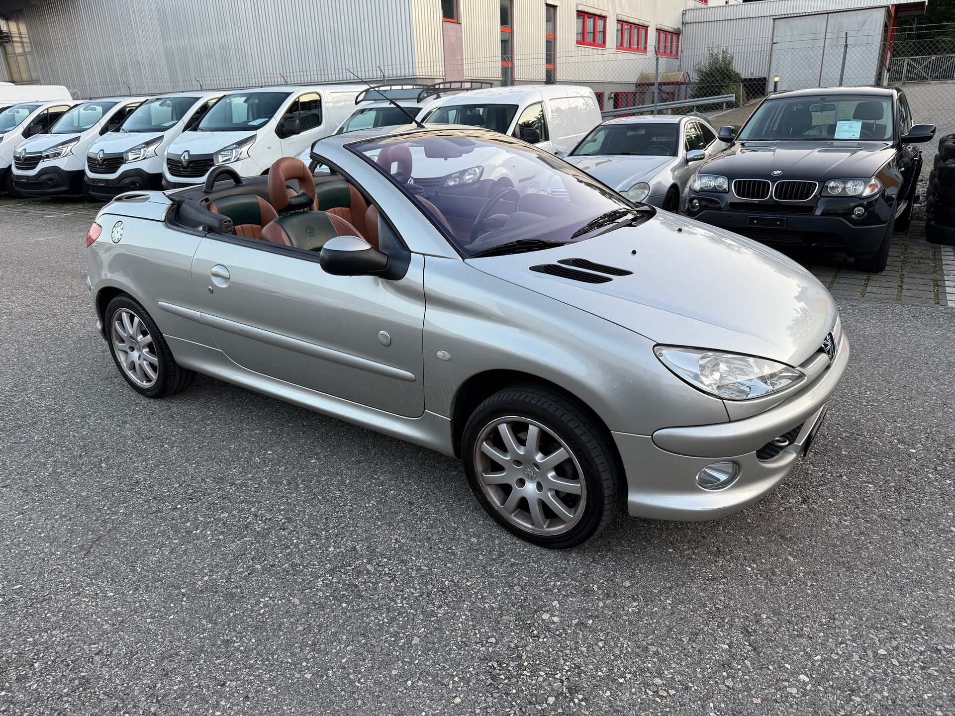 PEUGEOT 206 CC 1.6 16V Roland Garros Automatic-image-5