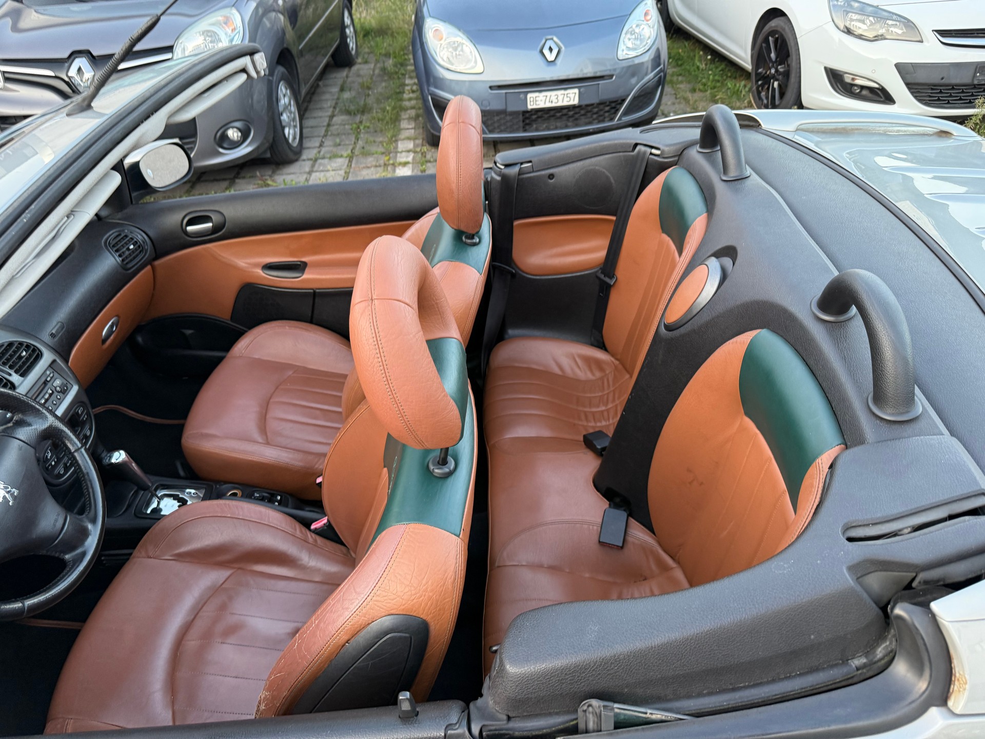 PEUGEOT 206 CC 1.6 16V Roland Garros Automatic-image-6