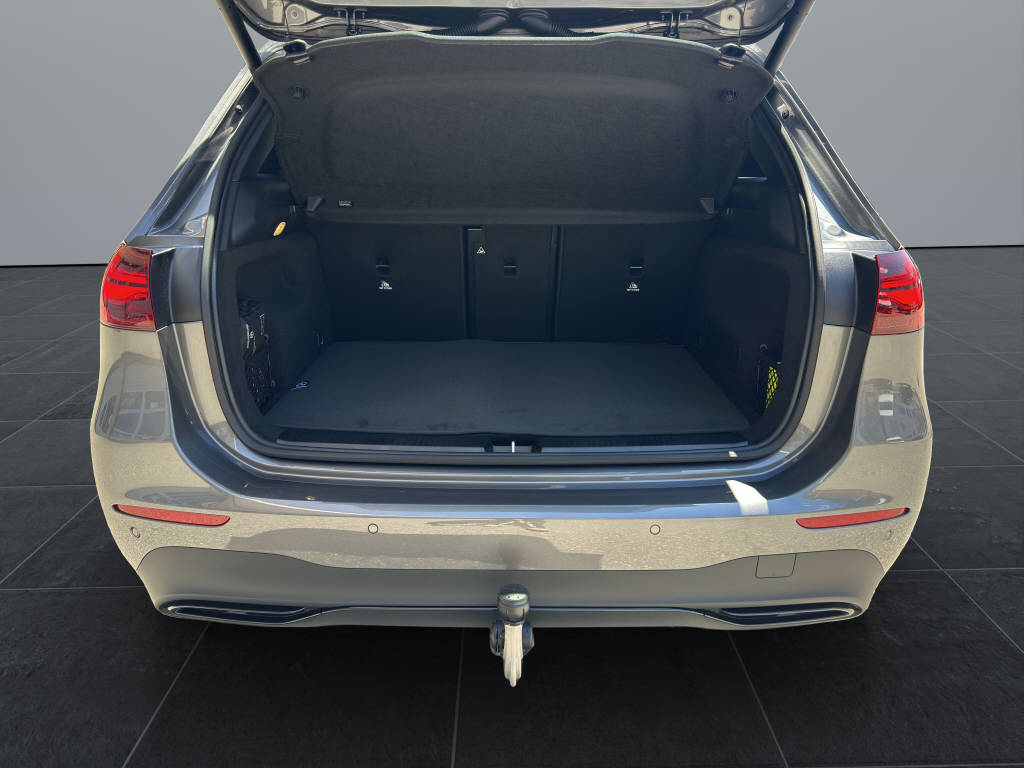 MERCEDES-BENZ B 220 Progressive 4matic-image-14