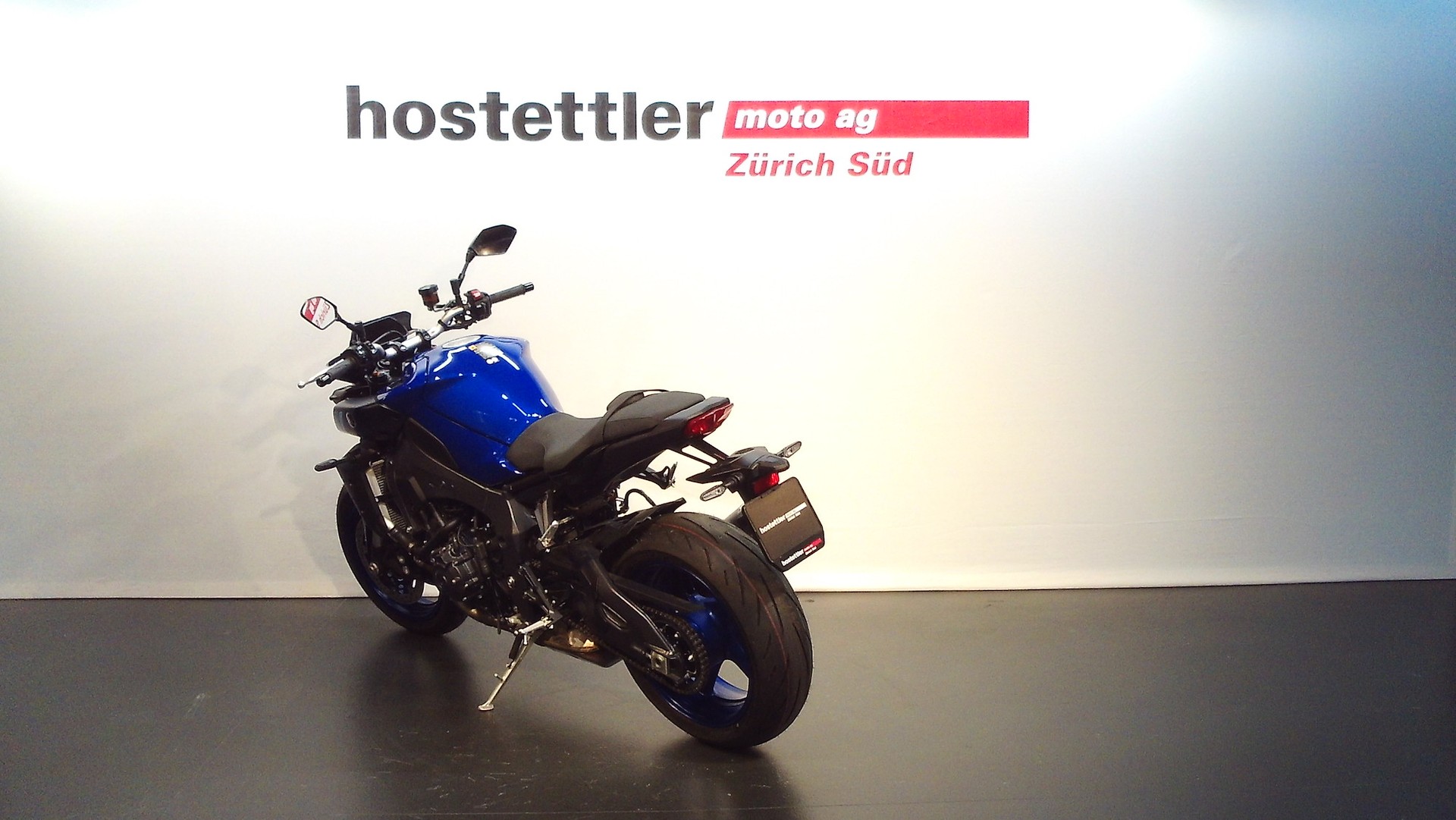 YAMAHA MT-10-showroom-element-2