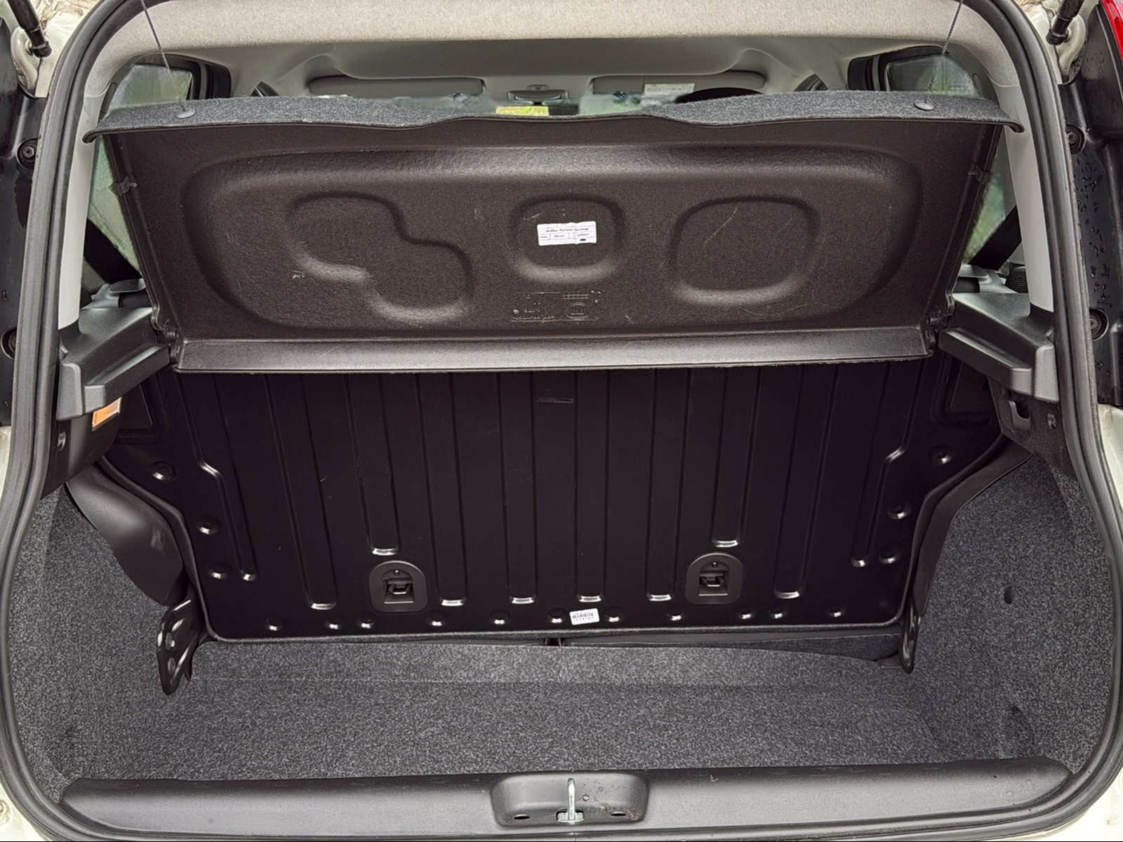 FIAT Panda 1.0 Hybrid City Life-image-14
