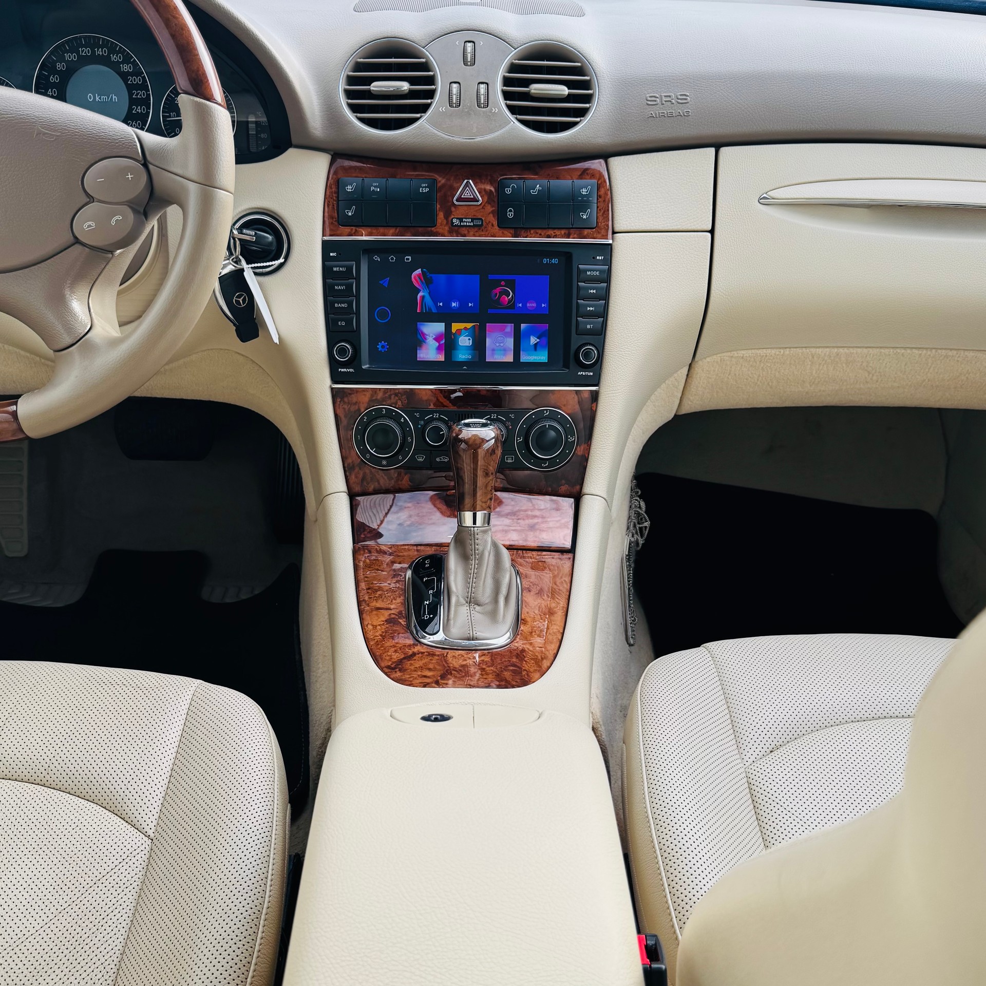 MERCEDES-BENZ CLK 200 Kompressor Elegance-image-9