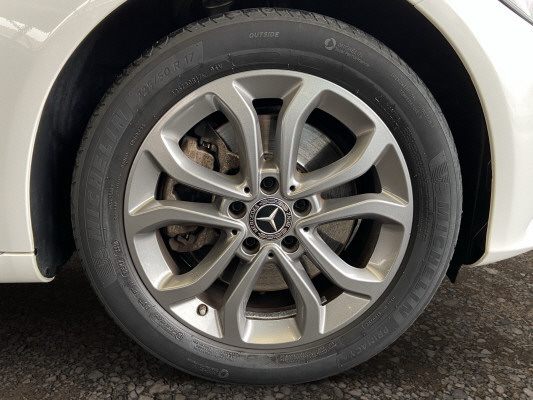 MERCEDES-BENZ C 250 d Swiss Star Avan4M-image-7