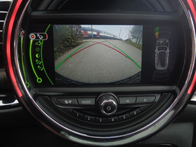 MINI Clubman Cooper SD ALL4 Steptronic-image-9
