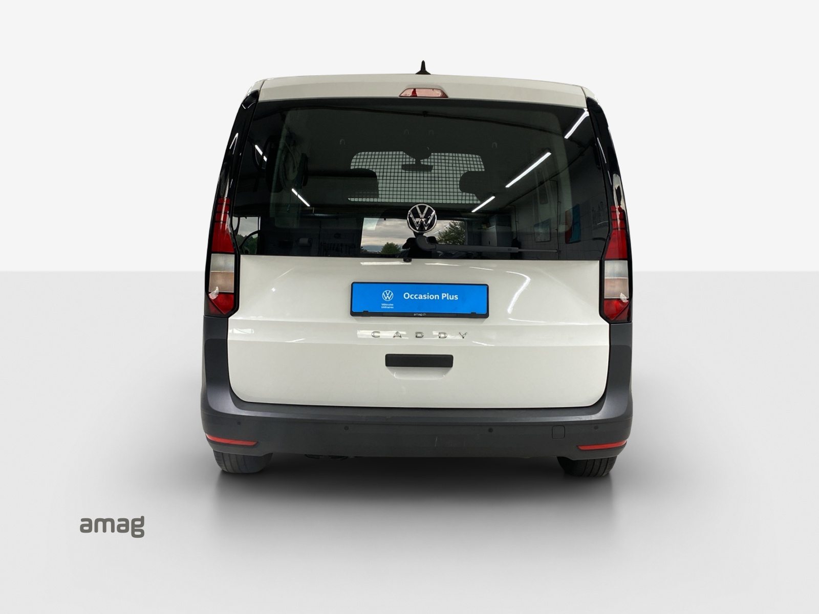 VW Caddy Cargo 2.0TDI-image-3