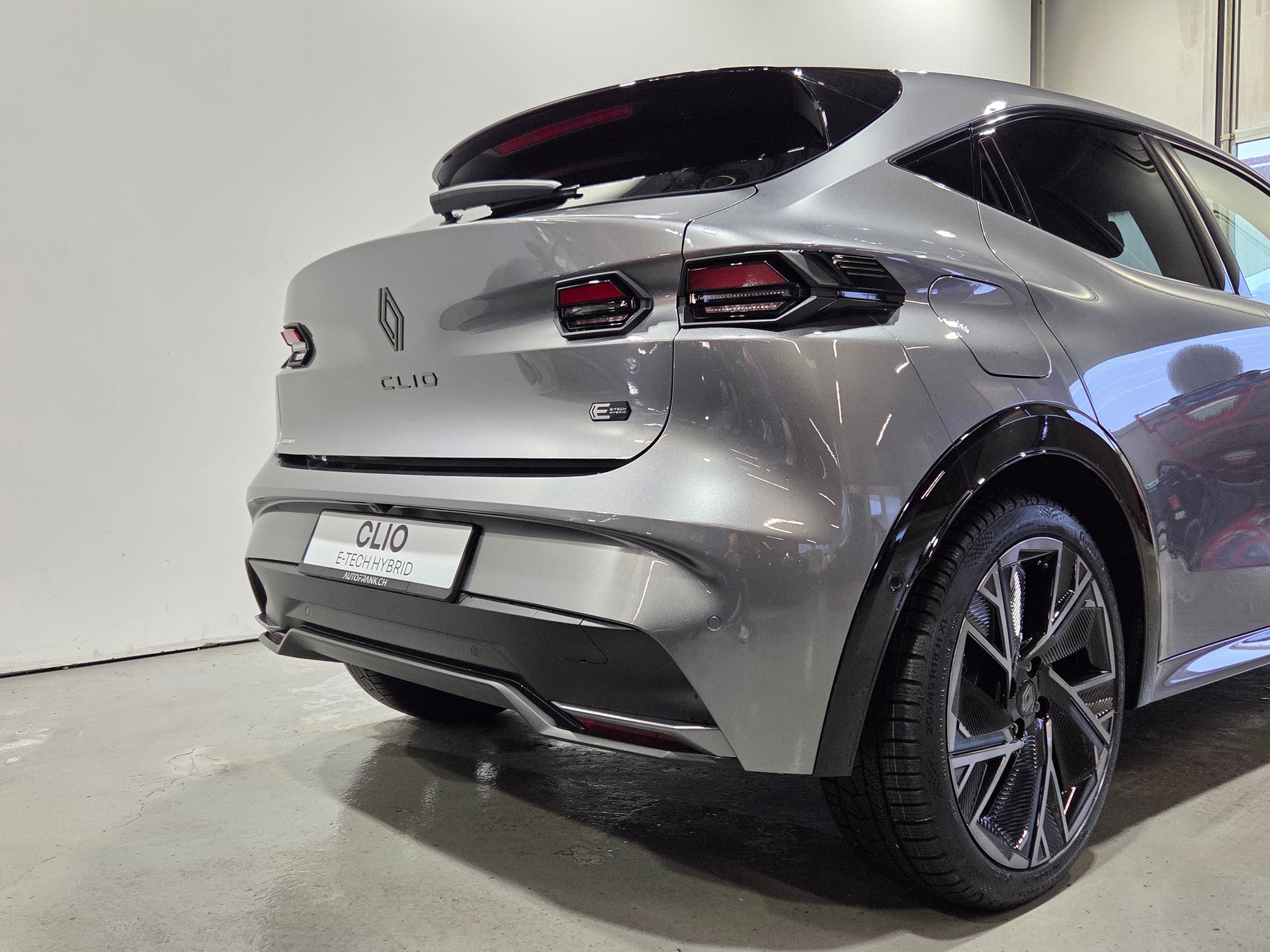 RENAULT CLIO E-TECH FULL HYBRID esprit Alpine full hybrid E-Tech 160-image-8