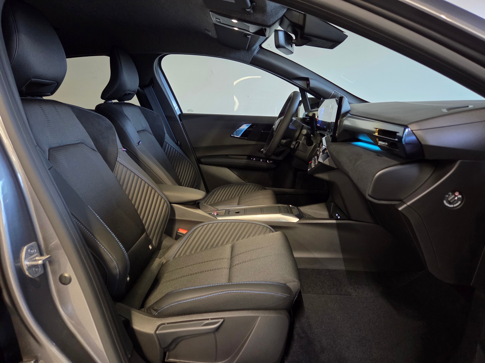 RENAULT CLIO E-TECH FULL HYBRID esprit Alpine full hybrid E-Tech 160-image-18