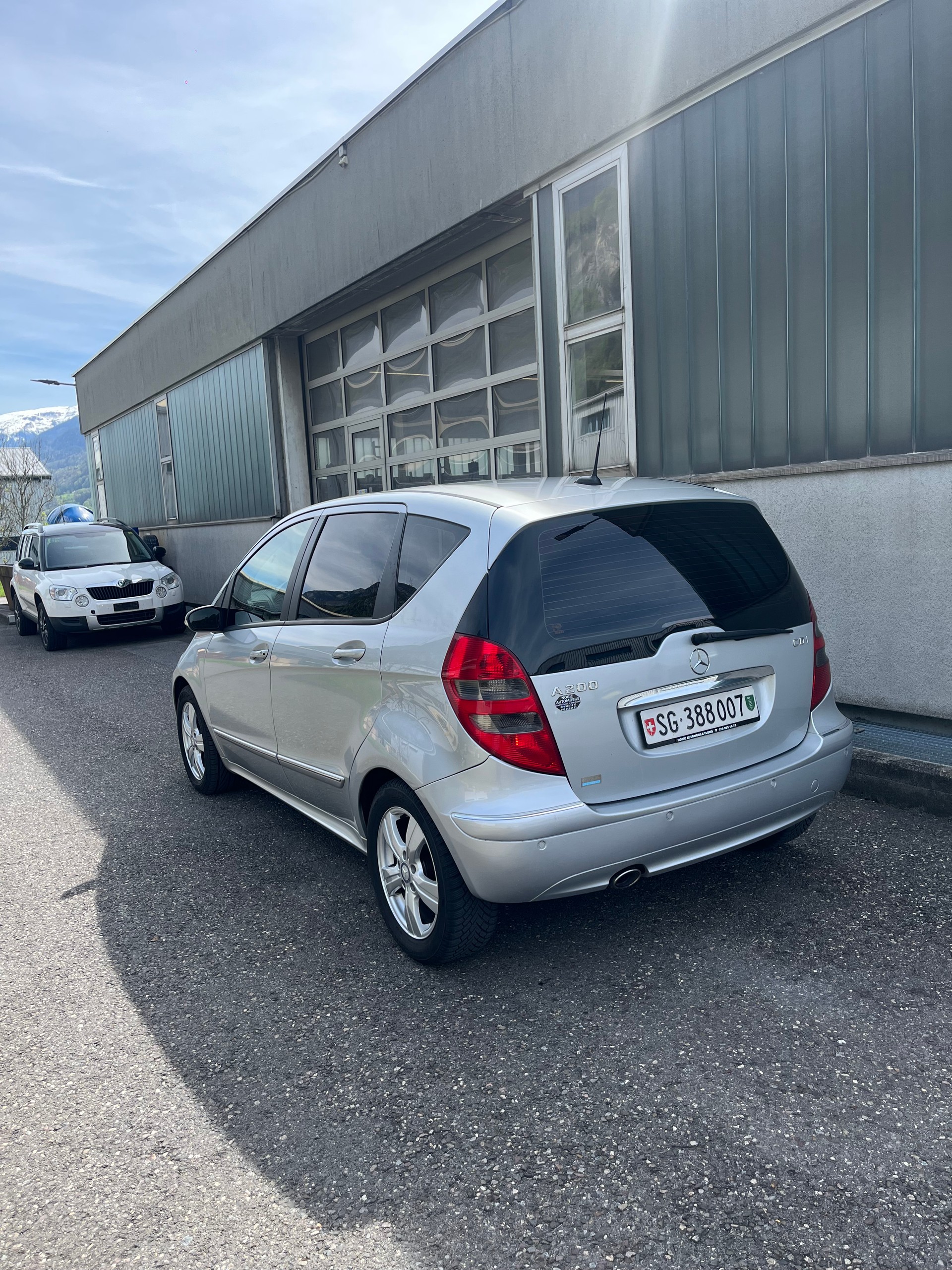 MERCEDES-BENZ A 200 CDI Avantgarde Edition A-image-4