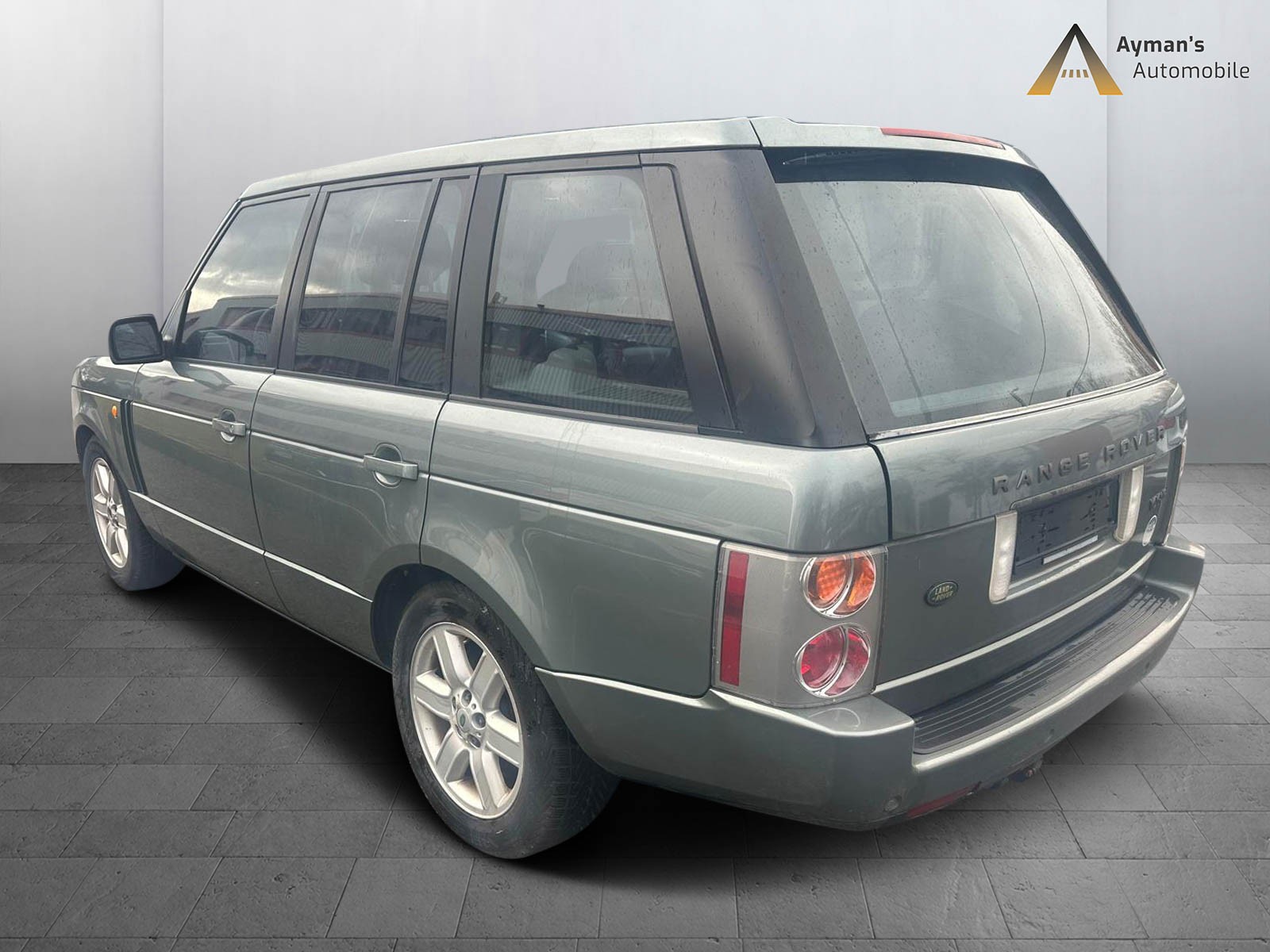 LAND ROVER Range Rover 4.4 V8 Vogue Automatic-image-2