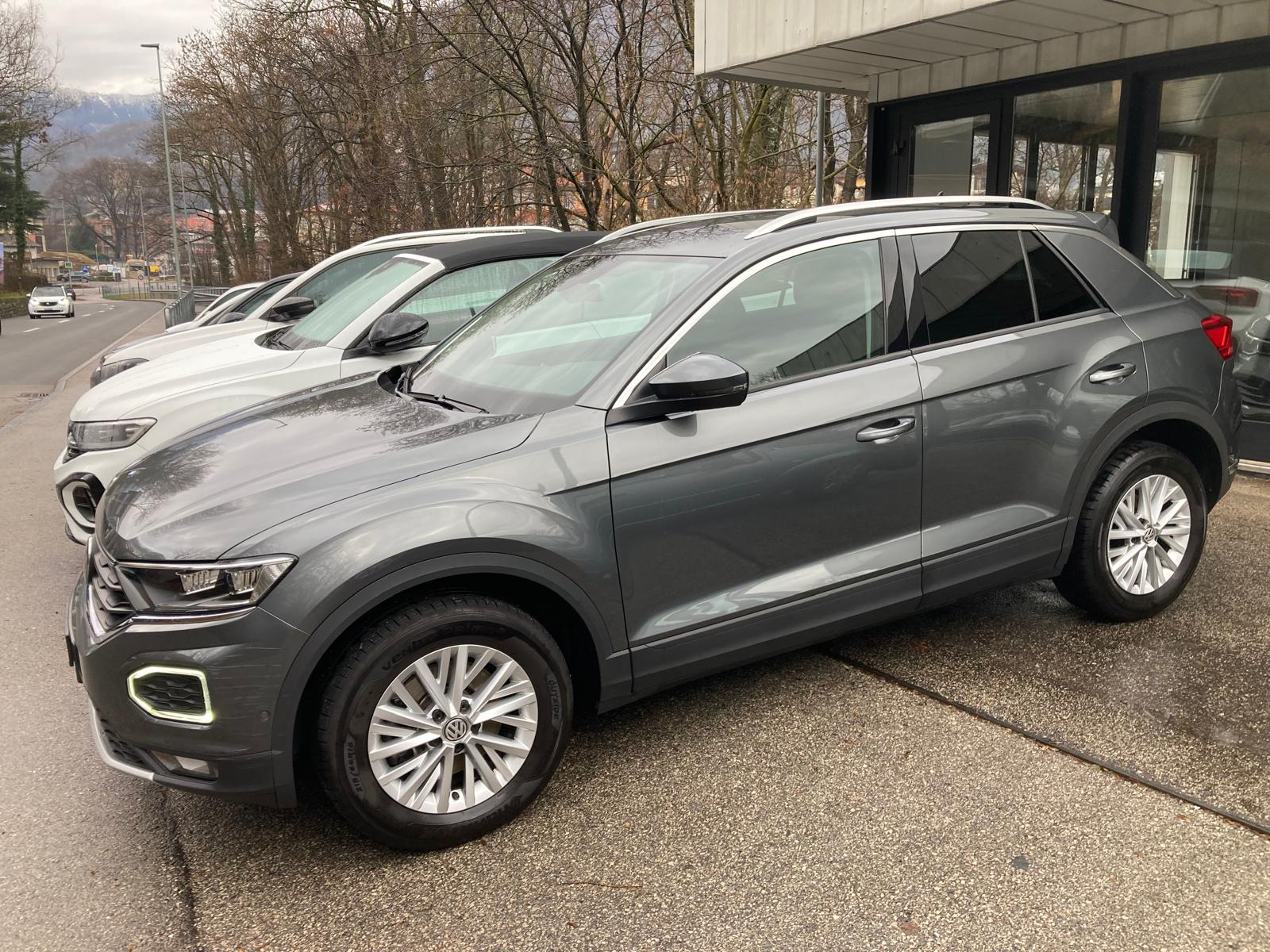VW T-Roc 1.5 TSI EVO Advance-image-2