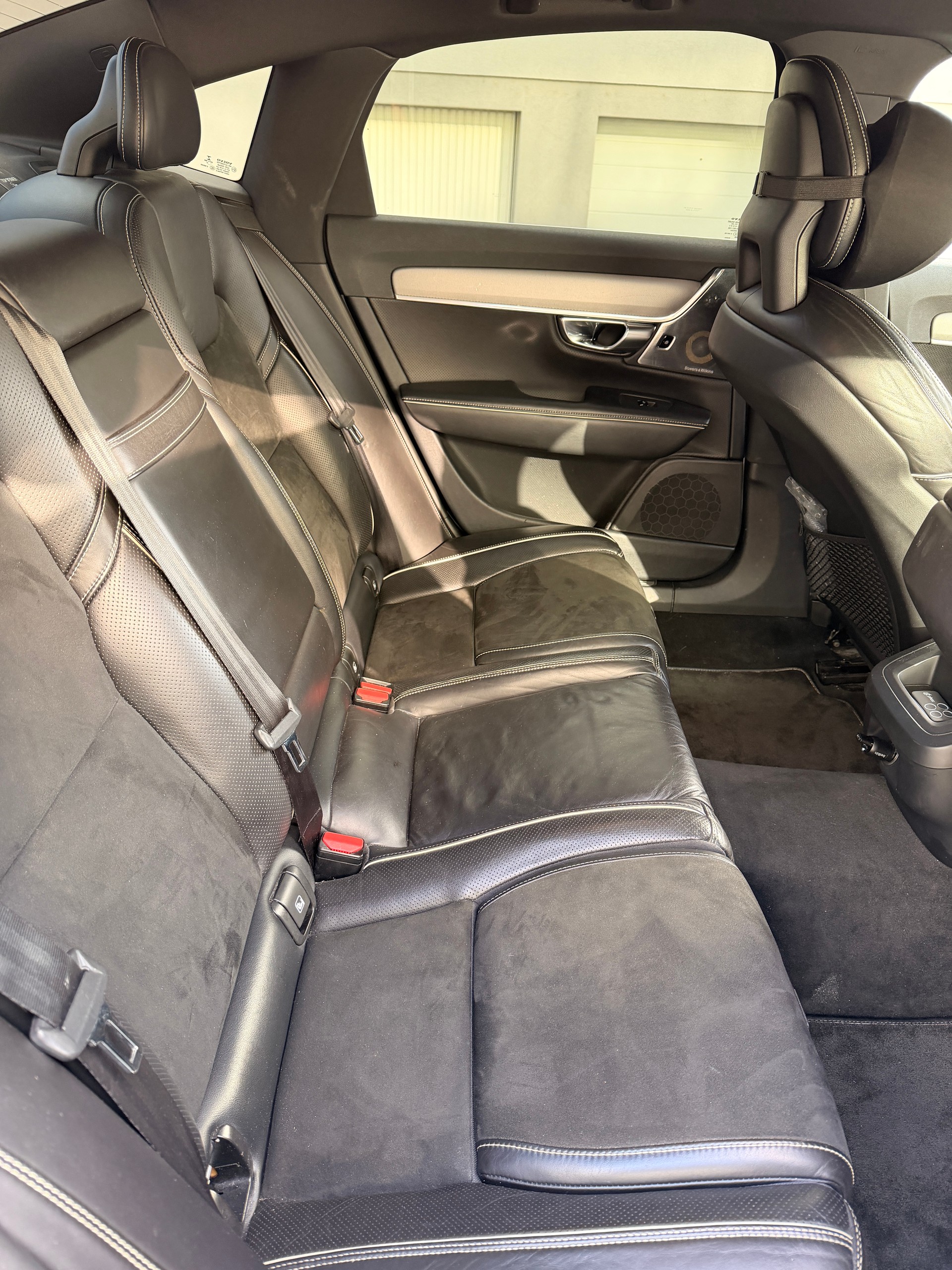 VOLVO S90 D4 R-Design Geartronic-image-10