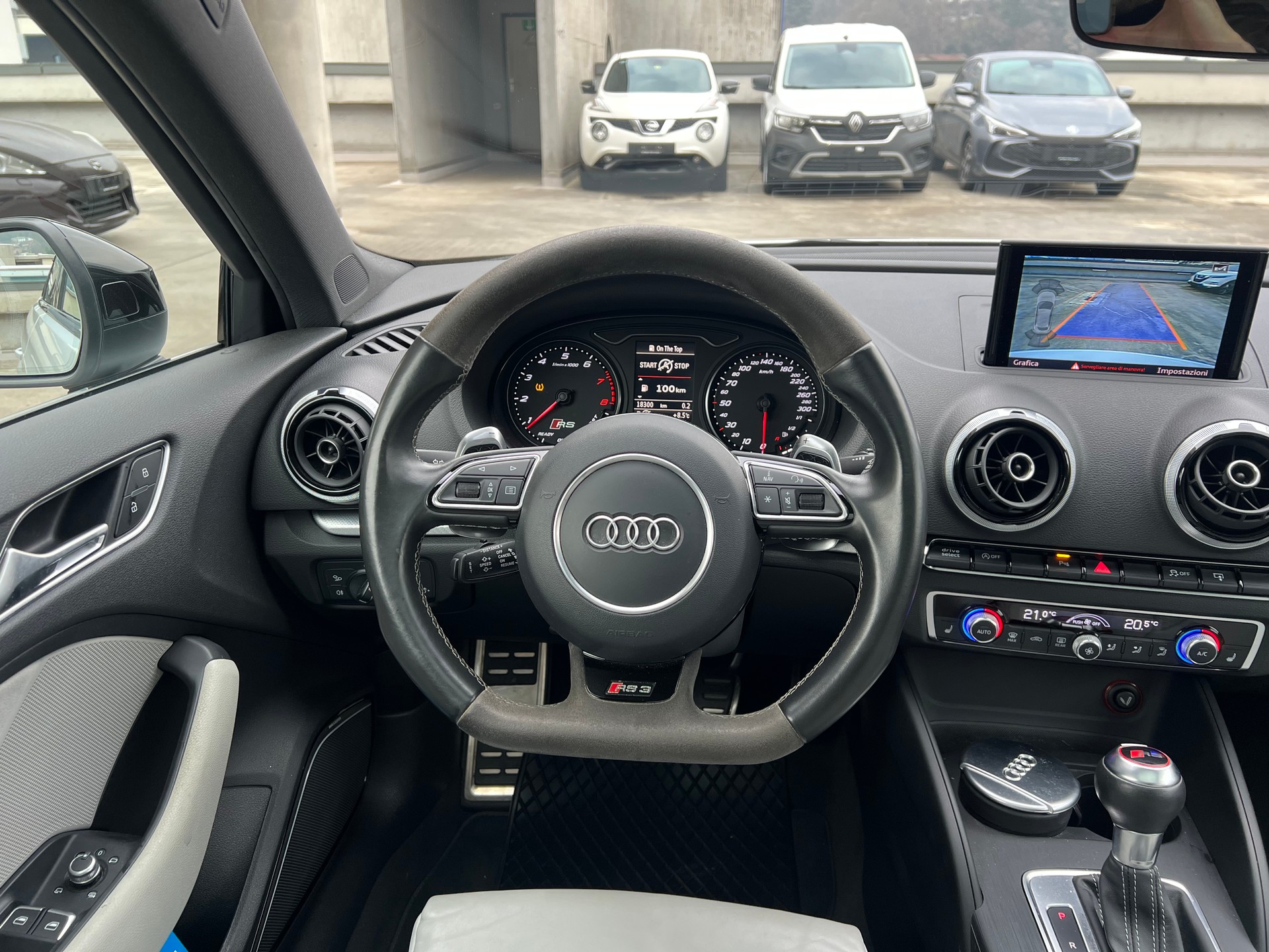 AUDI RS3 2.5 TSI quattro S-tronic-image-6