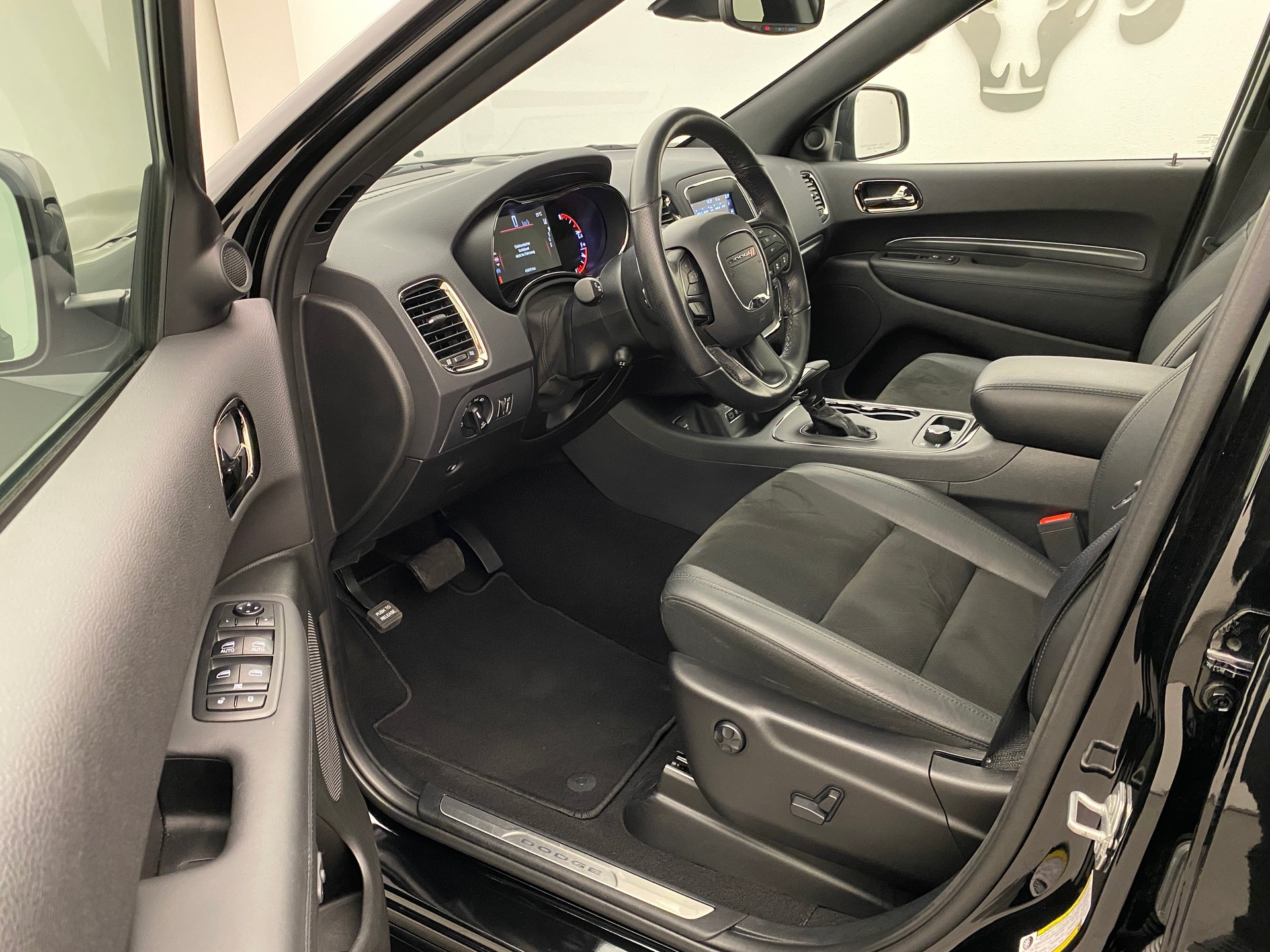 DODGE Durango R/T 5.7 AWD-image-10