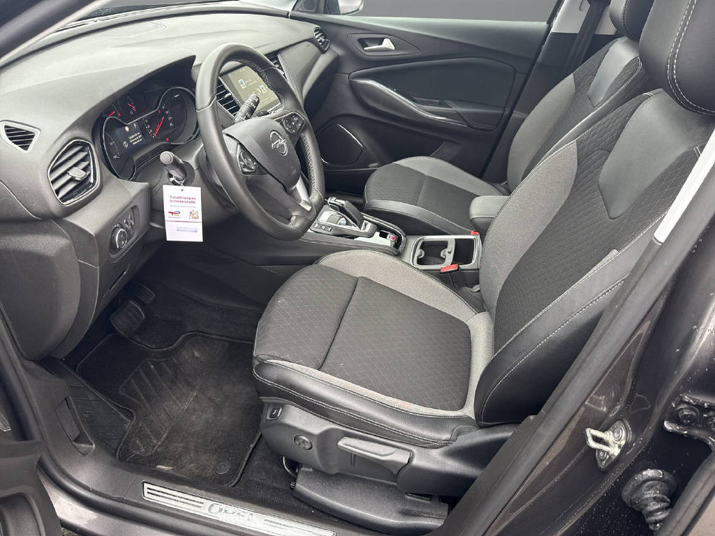 OPEL Grandland X 1.6 T PHEV Excellence-image-9