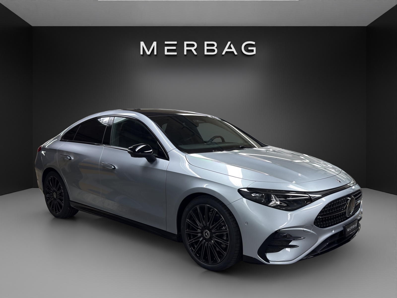 MERCEDES-BENZ CLA 220 8G-DCT 4Matic-image-5