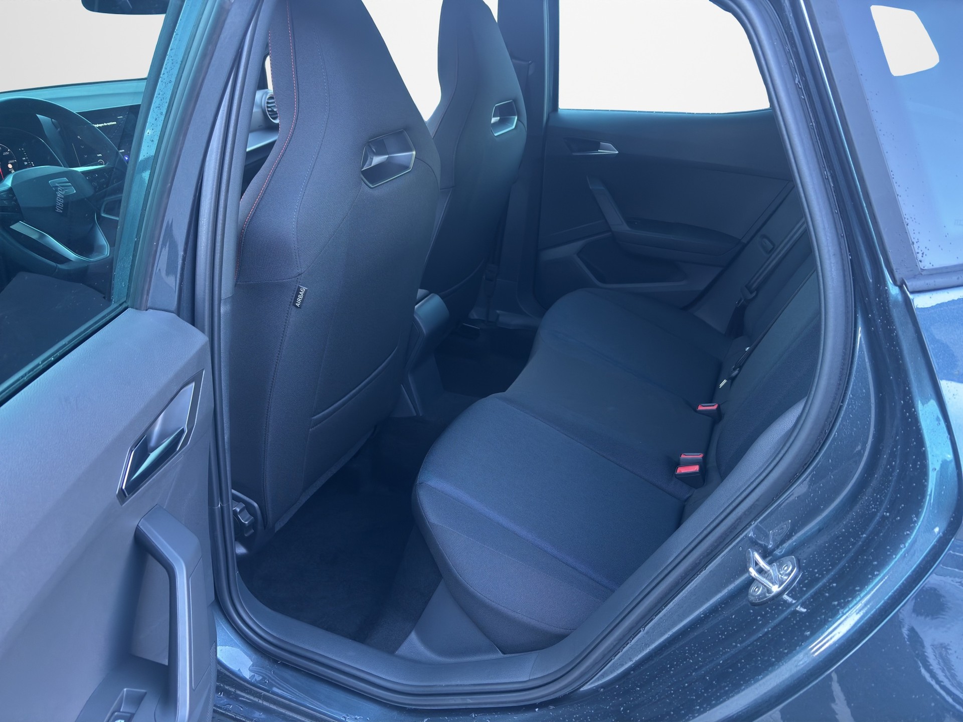 SEAT Arona 1.0 TSI Eco FR DSG-image-10