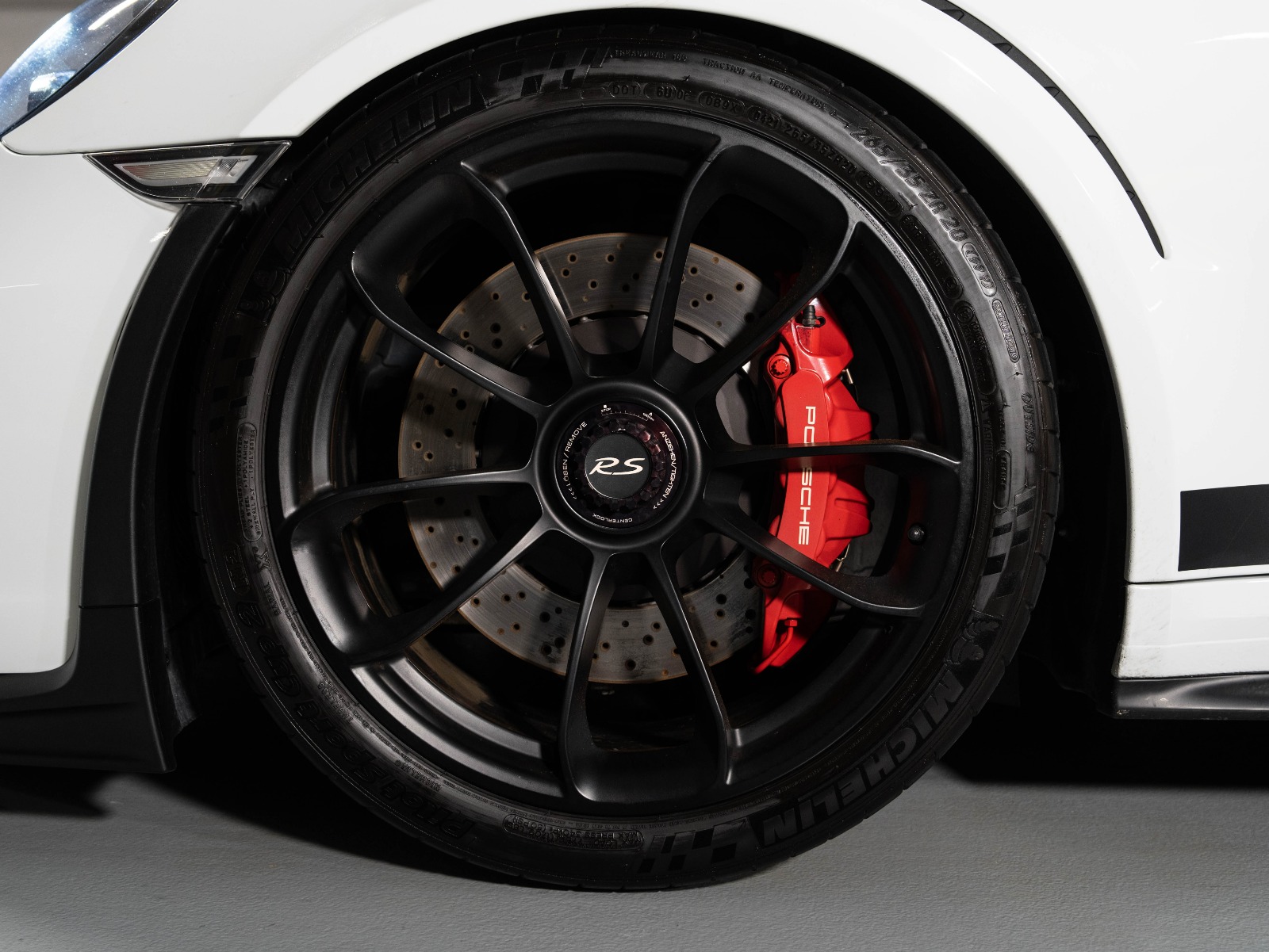PORSCHE 911 GT3 RS PDK-image-5