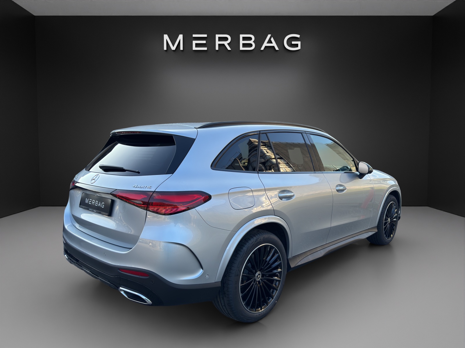 MERCEDES-BENZ GLC 220 d 4Matic 9G-Tronic-image-4