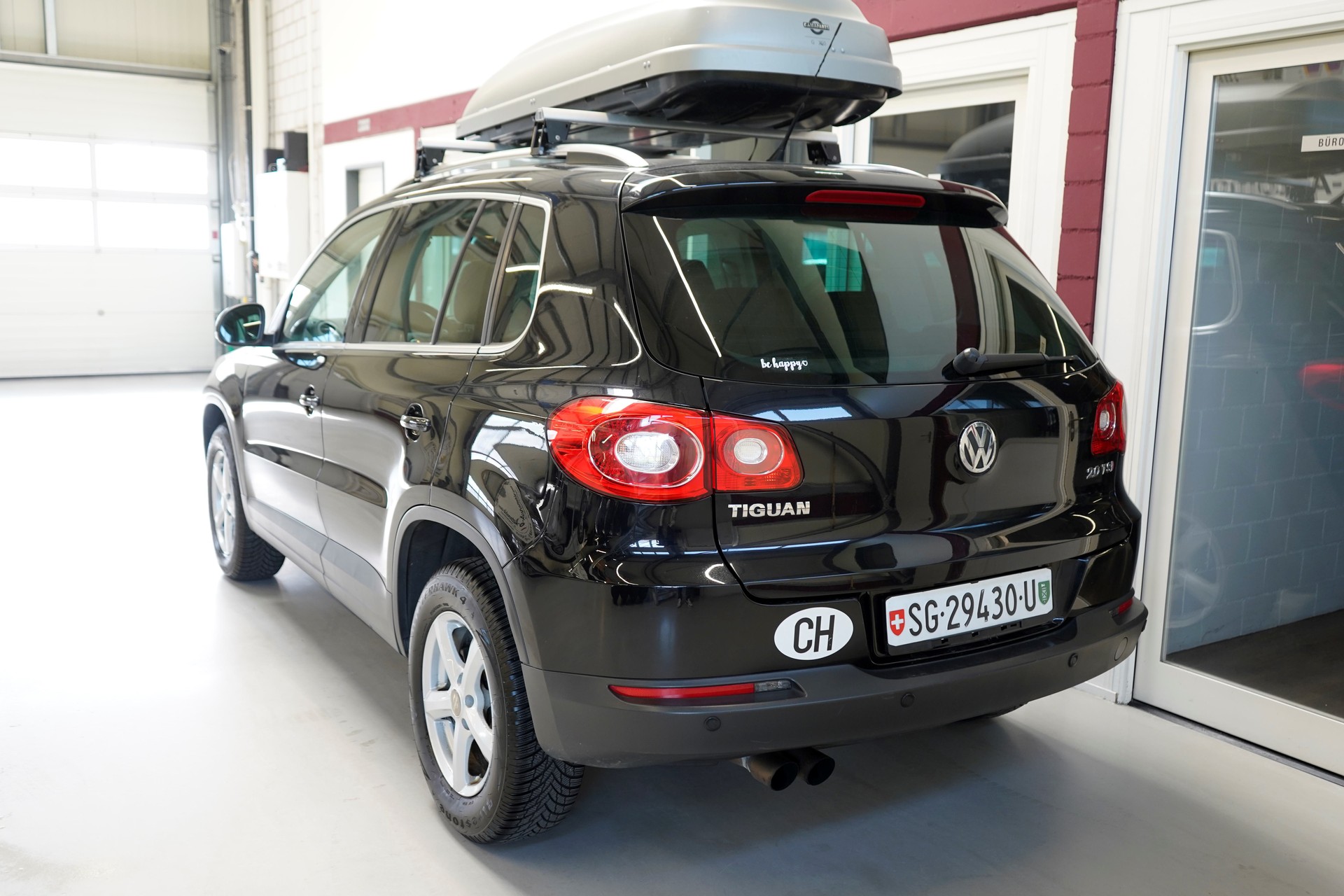 VW Tiguan 2.0 TSI Trend&Fun Tiptronic-image-5