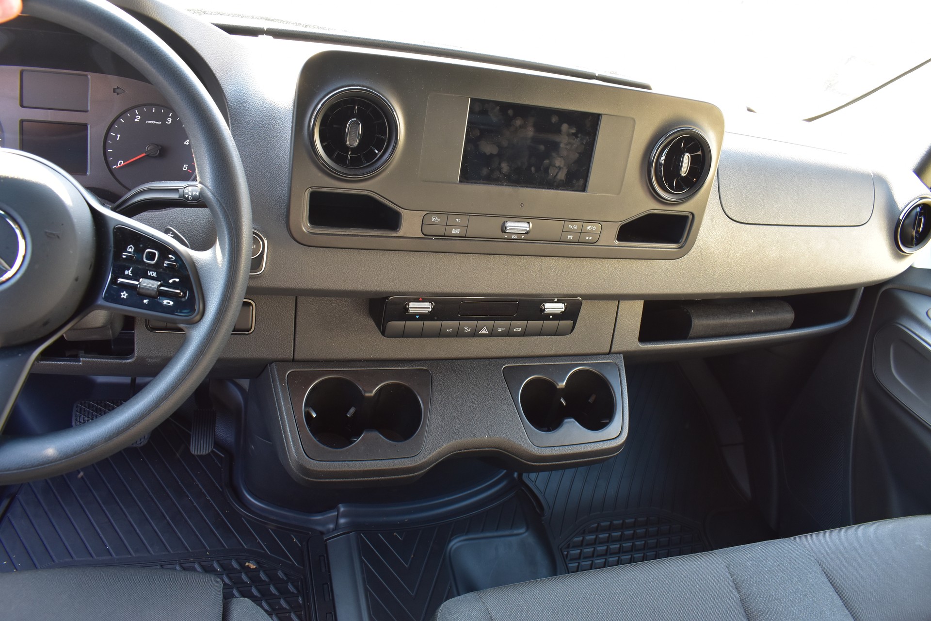 MERCEDES-BENZ Sprinter 317 CDI Lang 9G-TRONIC-image-6
