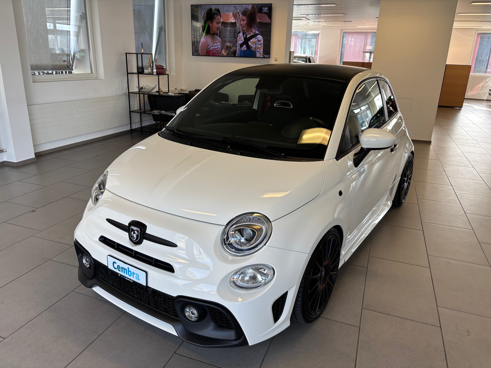 FIAT 595 1.4 16V Turbo Abarth Pista-image-0