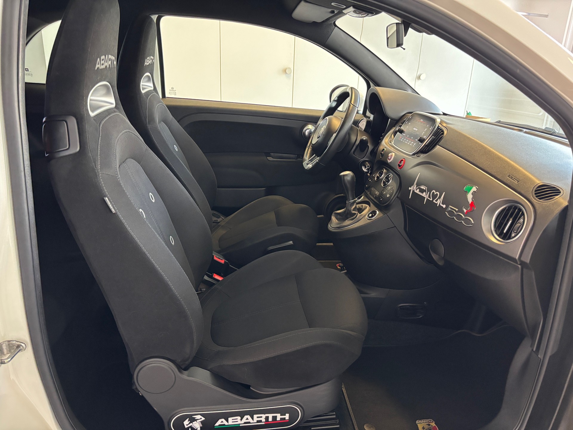 FIAT 595 1.4 16V Turbo Abarth Pista-image-10