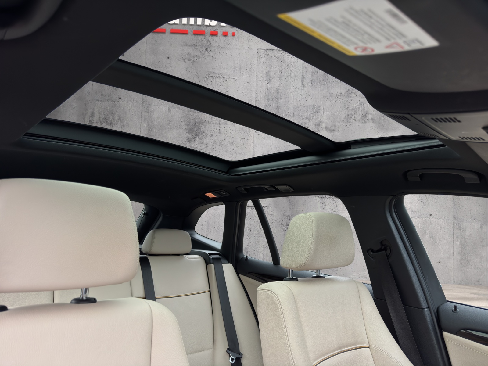 BMW X1 xDrive 20d Steptronic-image-14