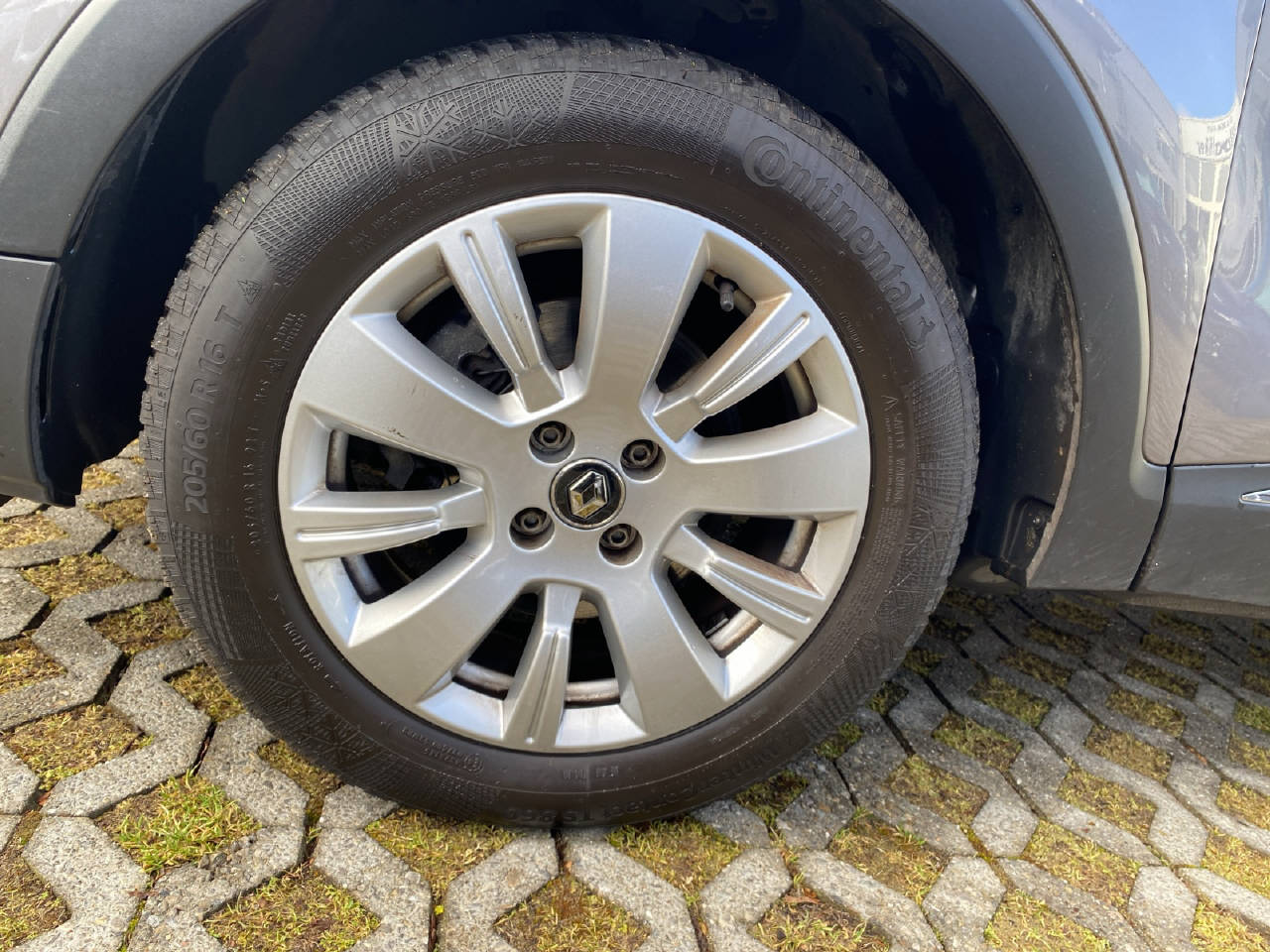 RENAULT Captur 1.3 TCe Red Edition EDC-image-10