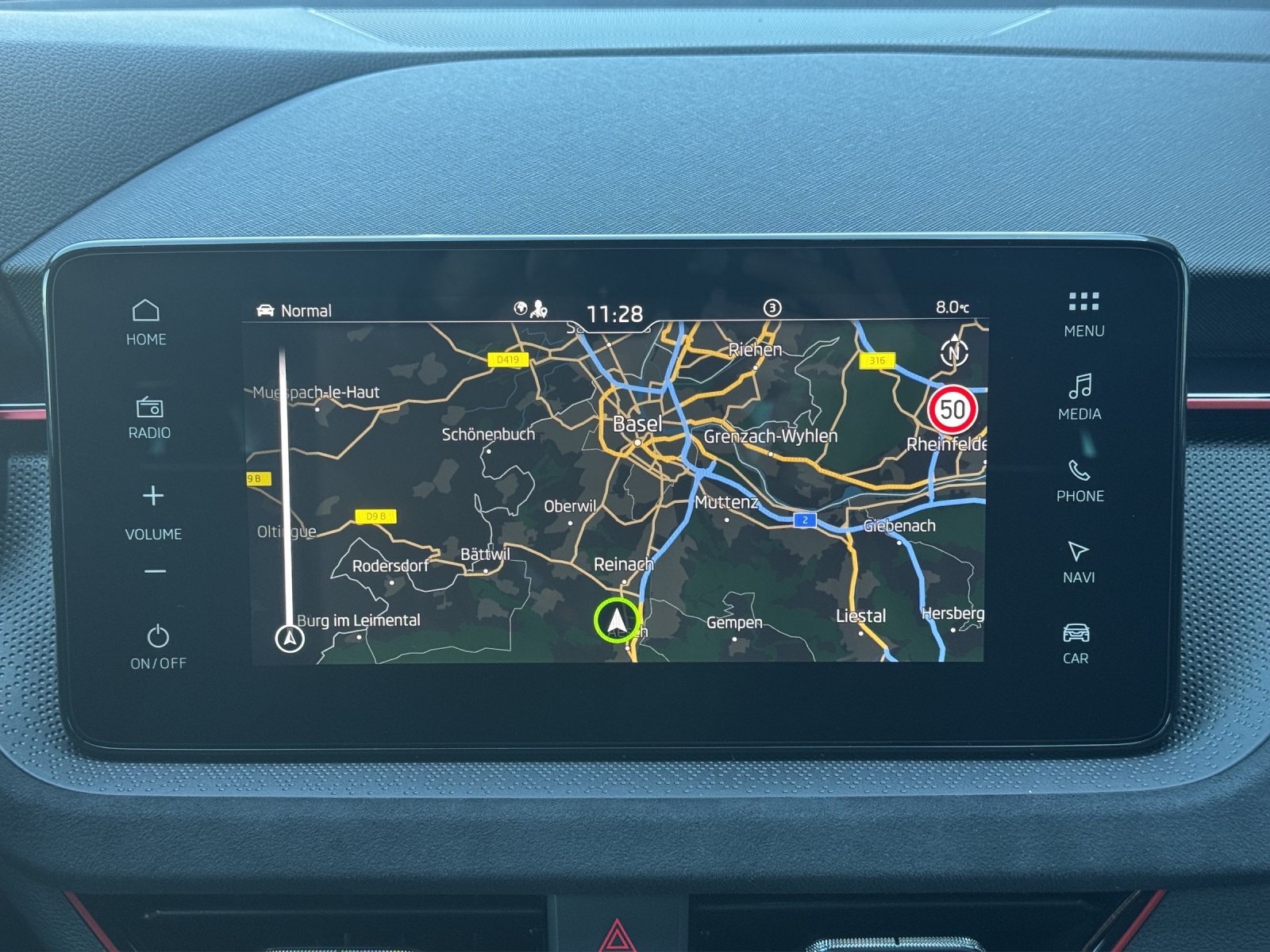 SKODA Scala 1.5 TSI Dynamic DSG-image-8