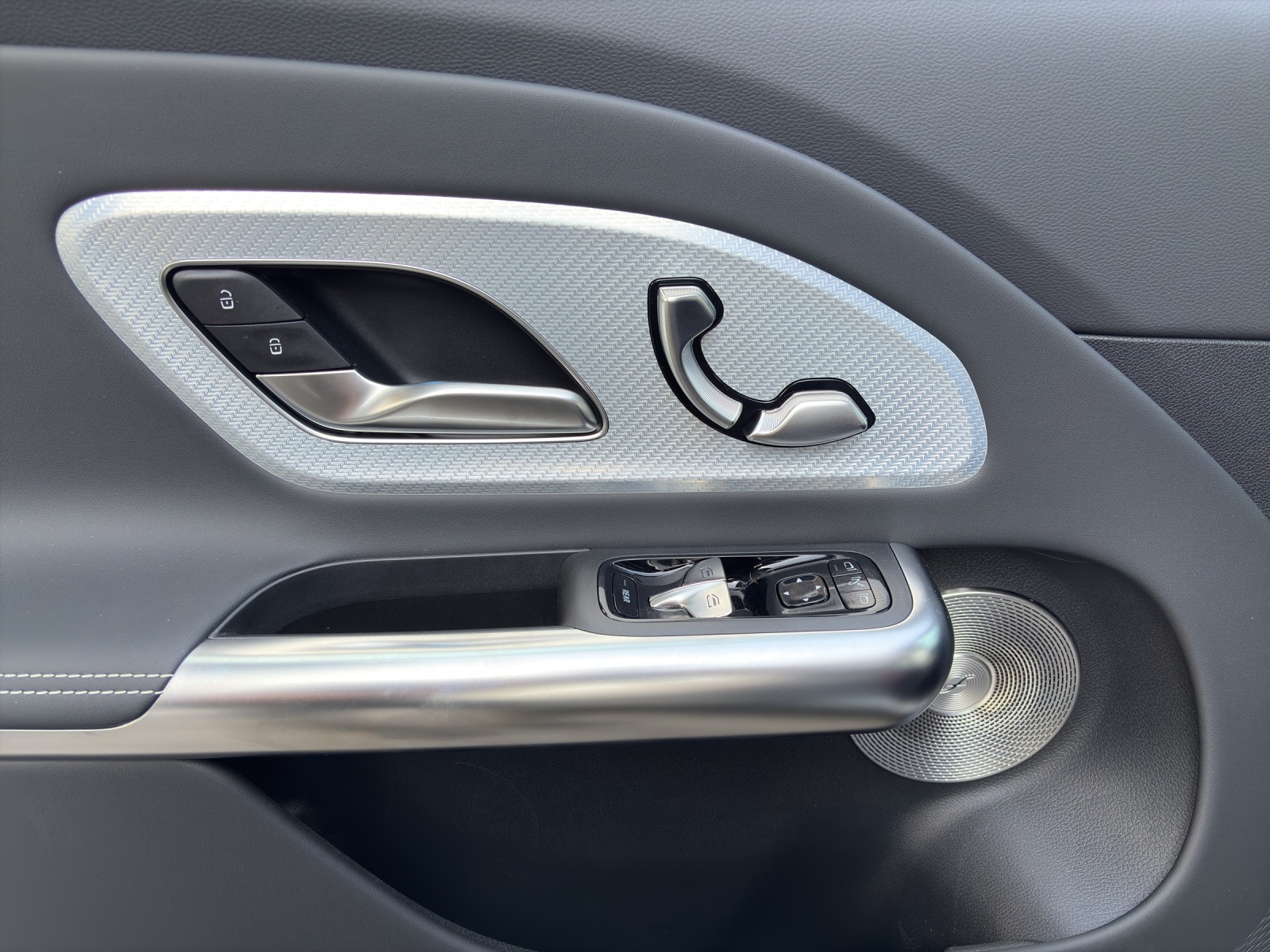 MERCEDES-BENZ MERCEDES-BENZ GLB 350 4matic-image-11
