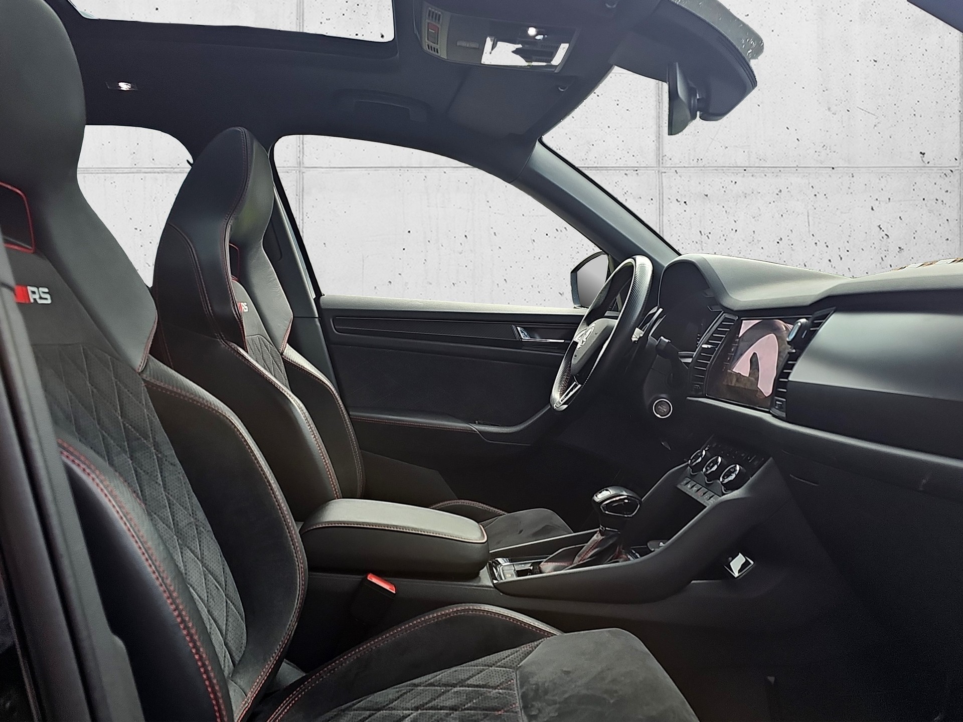 SKODA Kodiaq 2.0 Bi-TDI SCR RS 4x4 DSG-image-22
