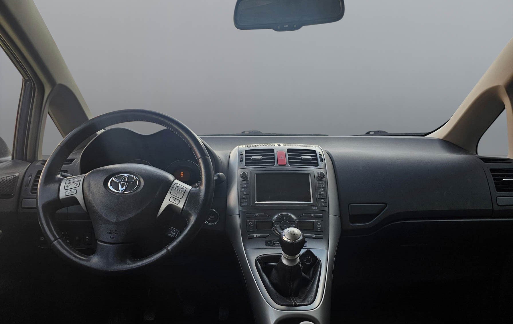 TOYOTA Auris 2.2 D-4D CleanPower Linea Sol Premium-image-7