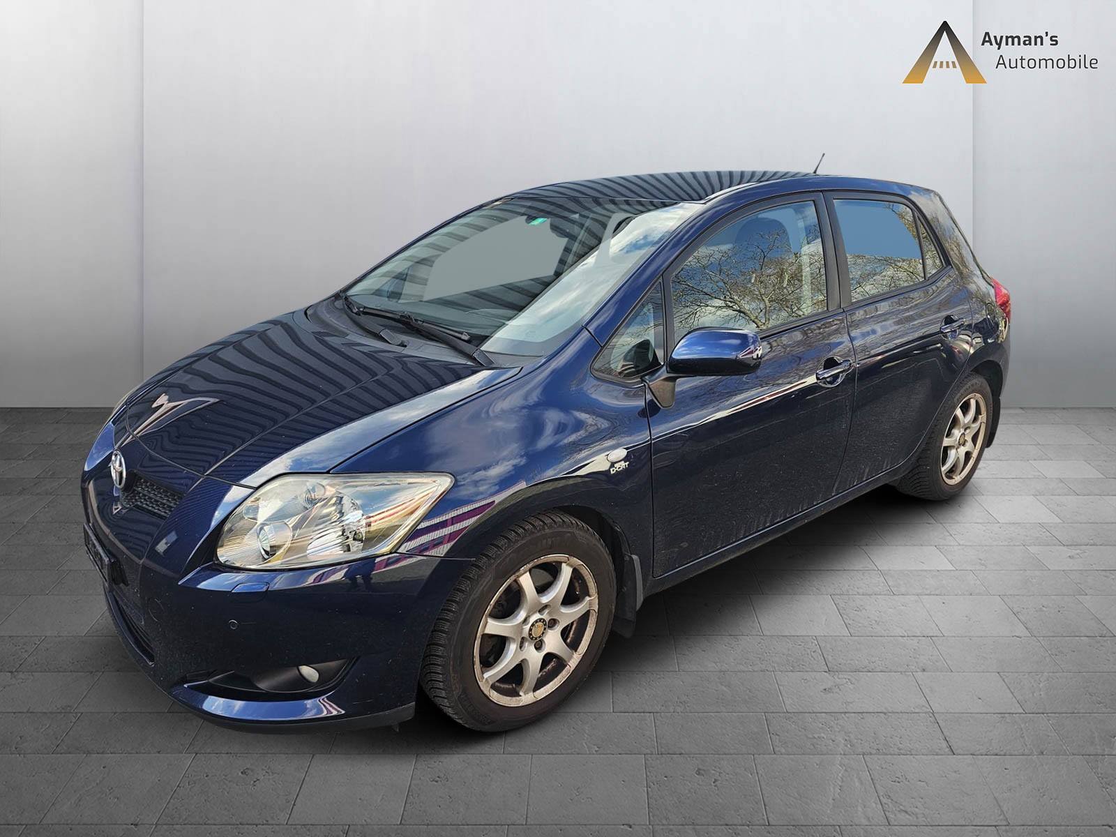 TOYOTA Auris 2.2 D-4D CleanPower Linea Sol Premium-image-1