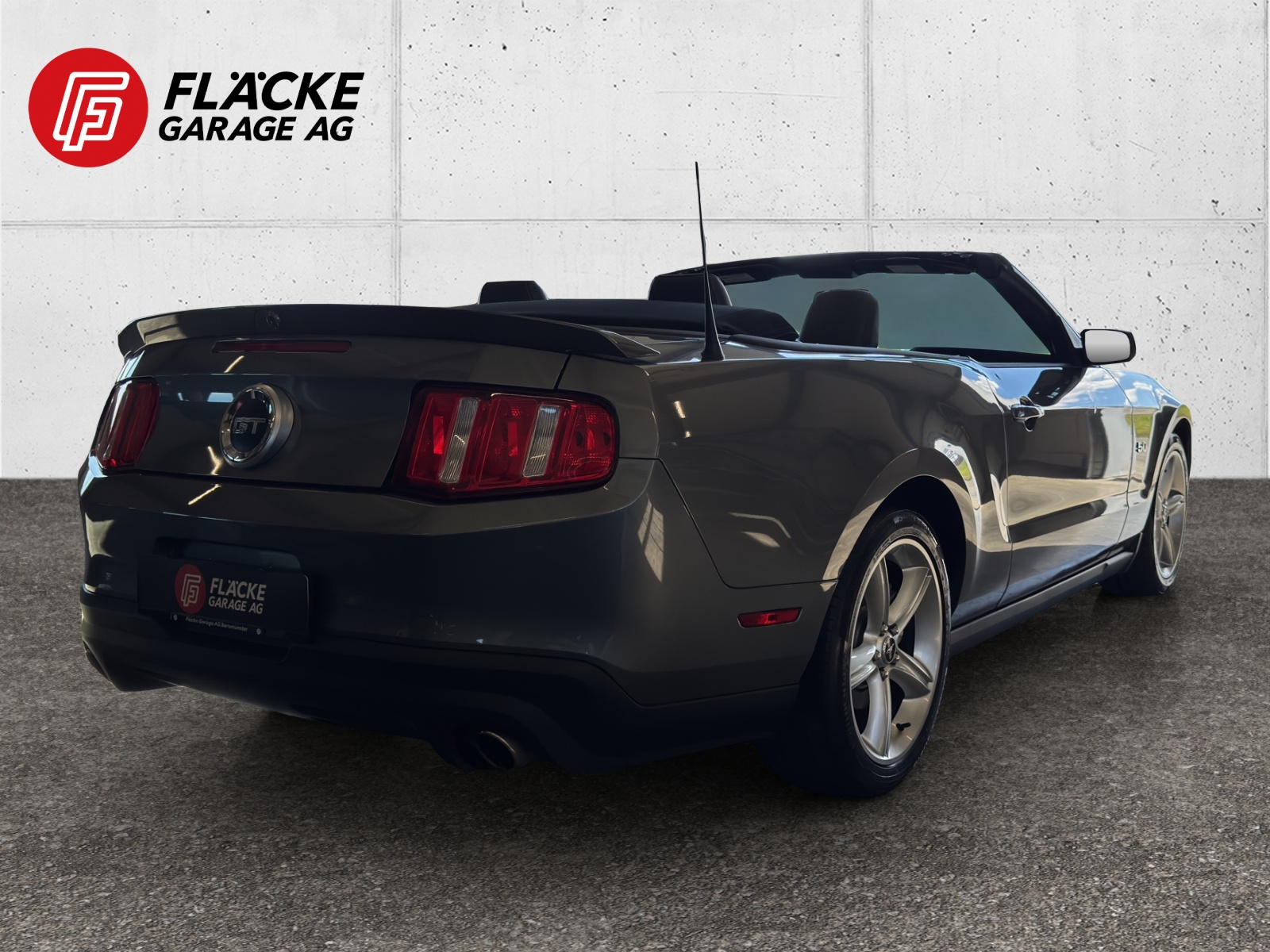 FORD GT Cabrio-image-6