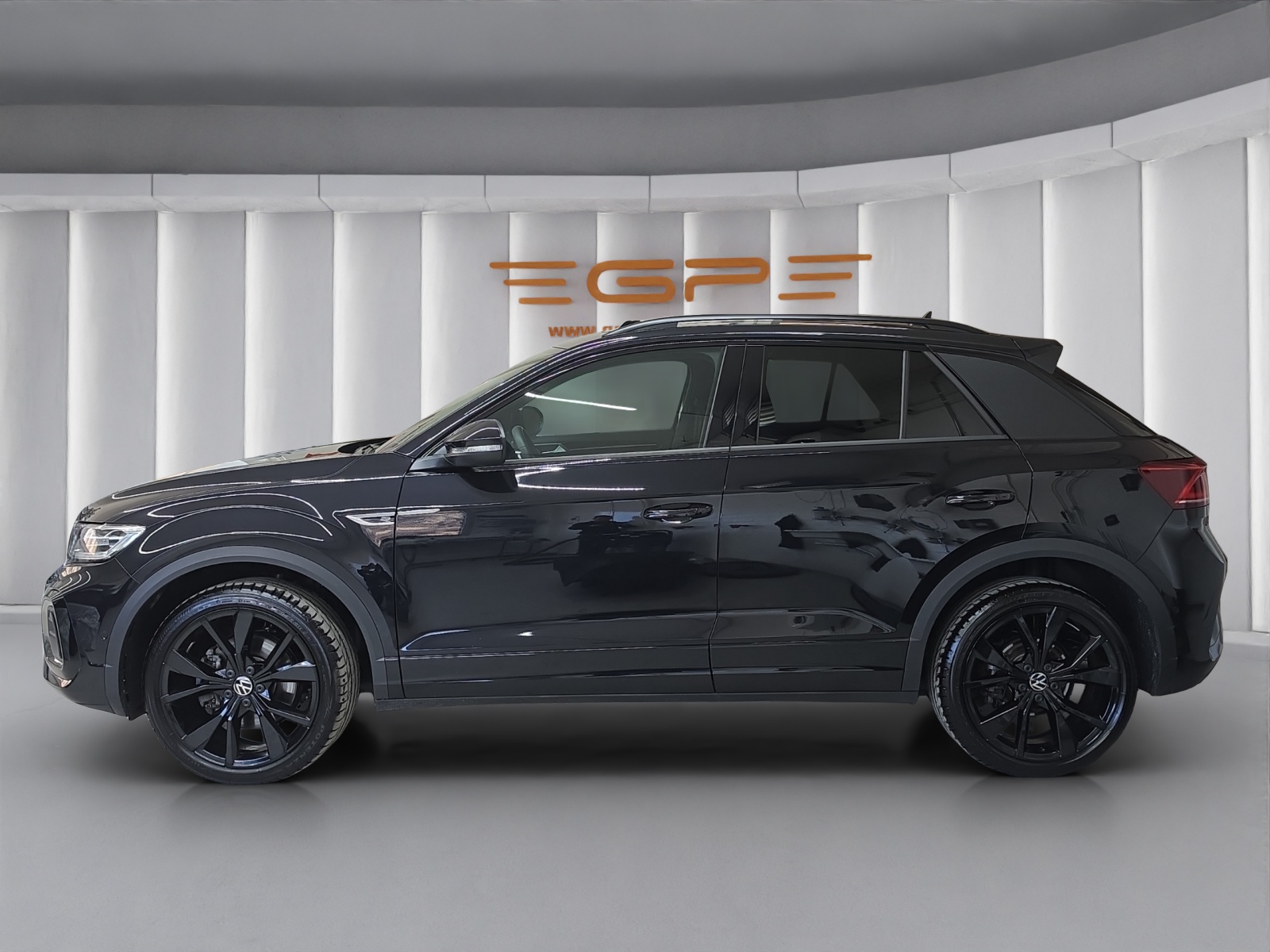 VW T-Roc 2.0 TSI R-Line DSG 4motion-showroom-element-3