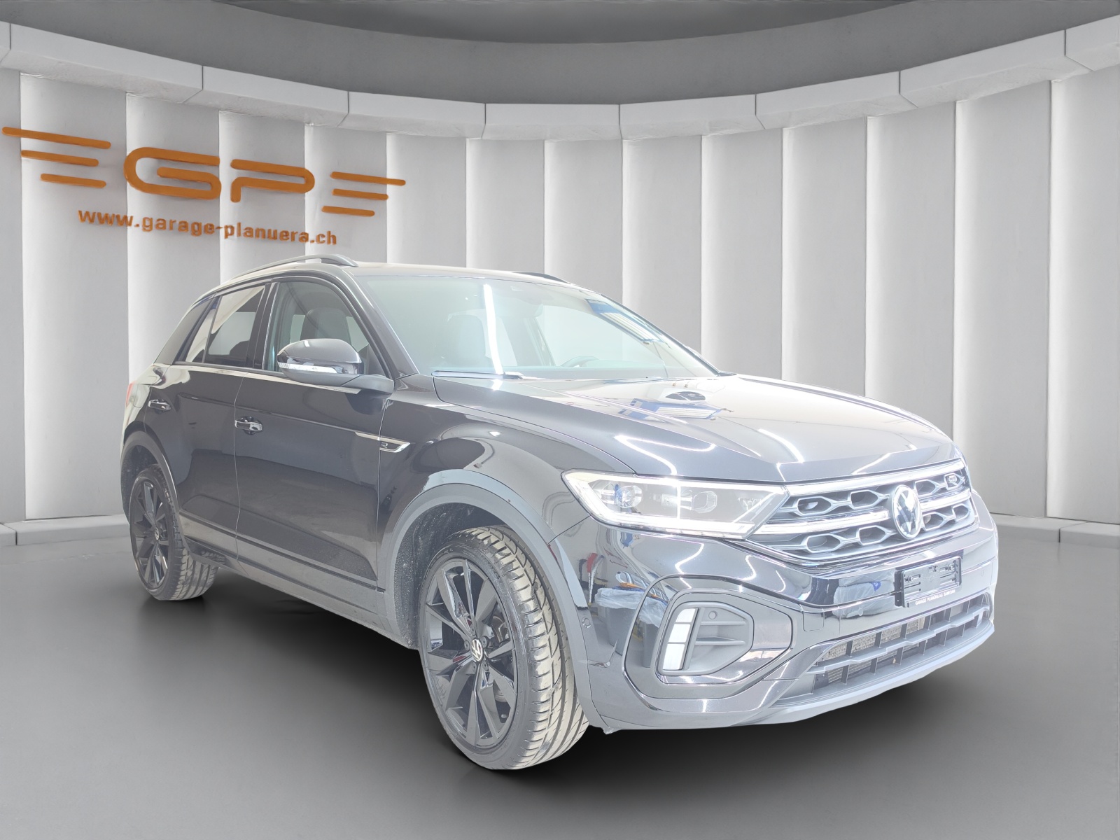 VW T-Roc 2.0 TSI R-Line DSG 4motion-showroom-element-1
