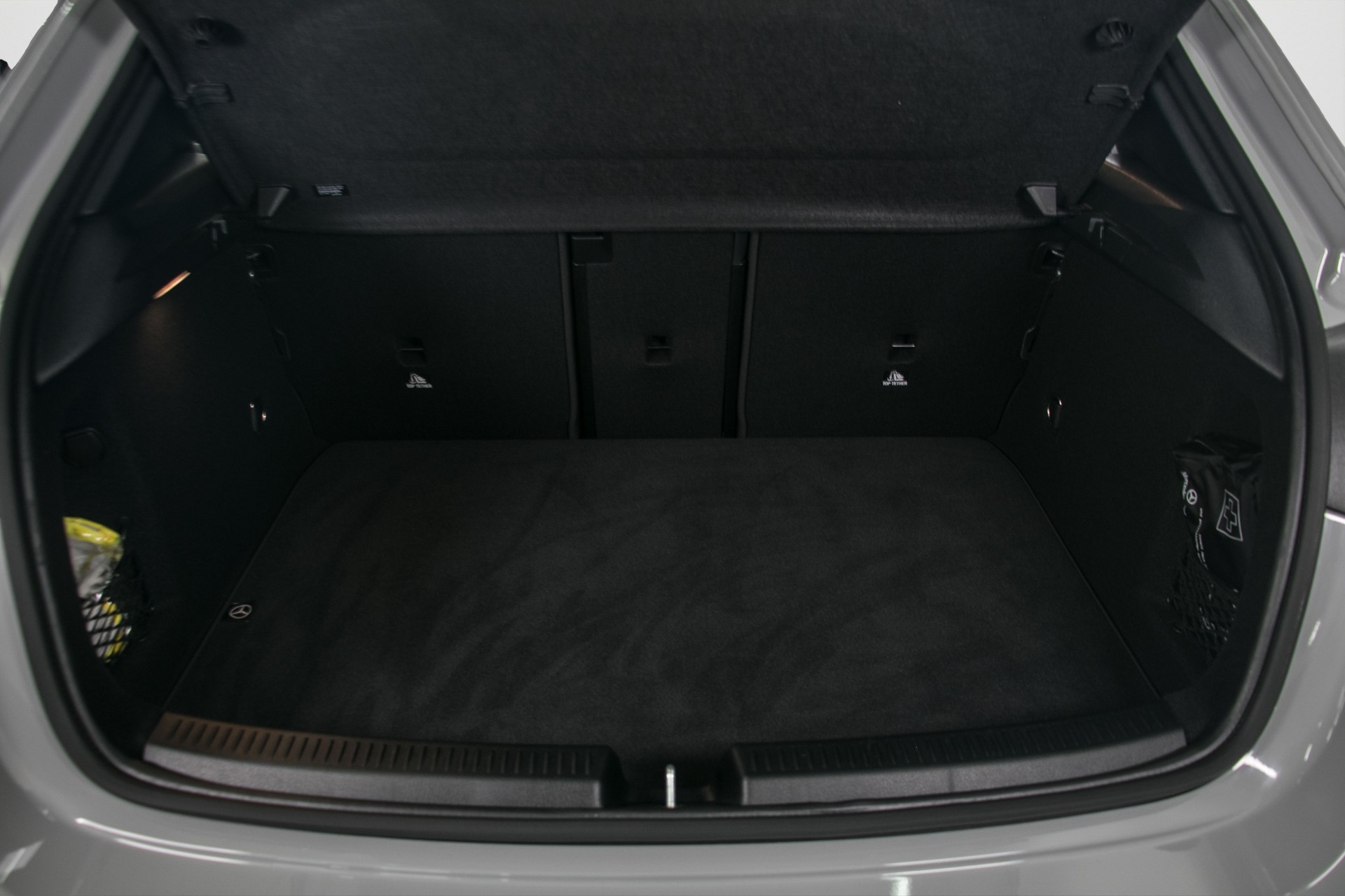 MERCEDES-BENZ A 250 4Matic AMG-Line 8G-DCT-image-14