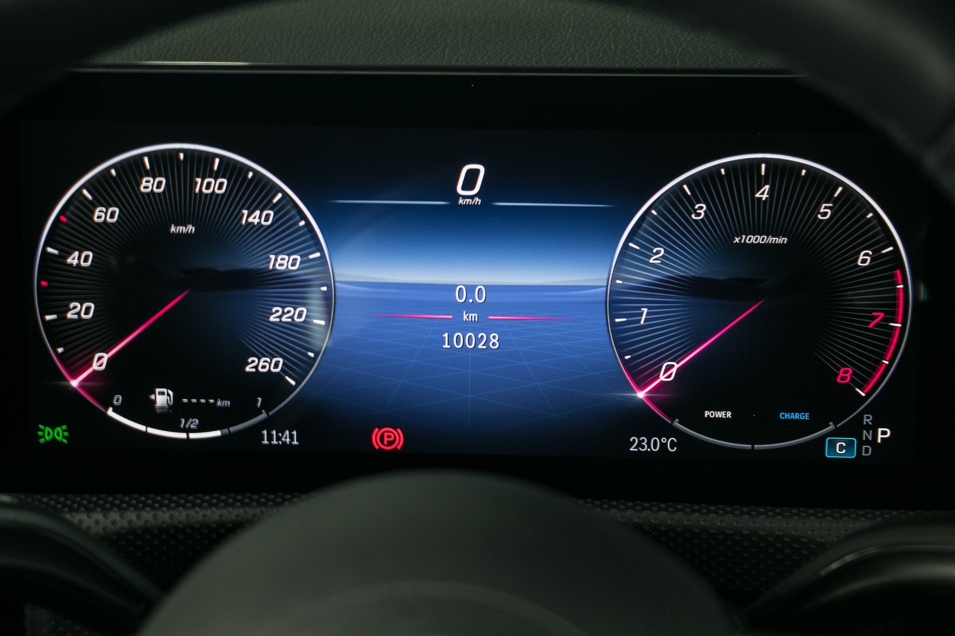 MERCEDES-BENZ A 250 4Matic AMG-Line 8G-DCT-image-5