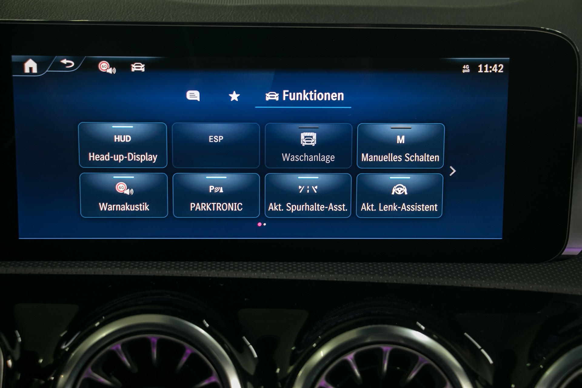 MERCEDES-BENZ A 250 4Matic AMG-Line 8G-DCT-image-8