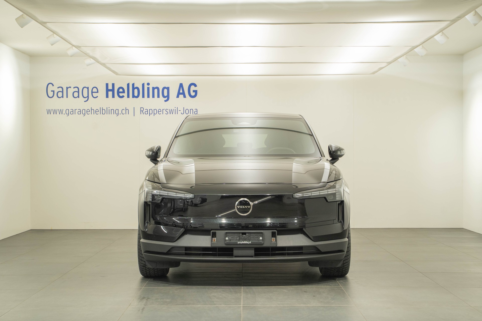 VOLVO EX30 E60 Core-image-1