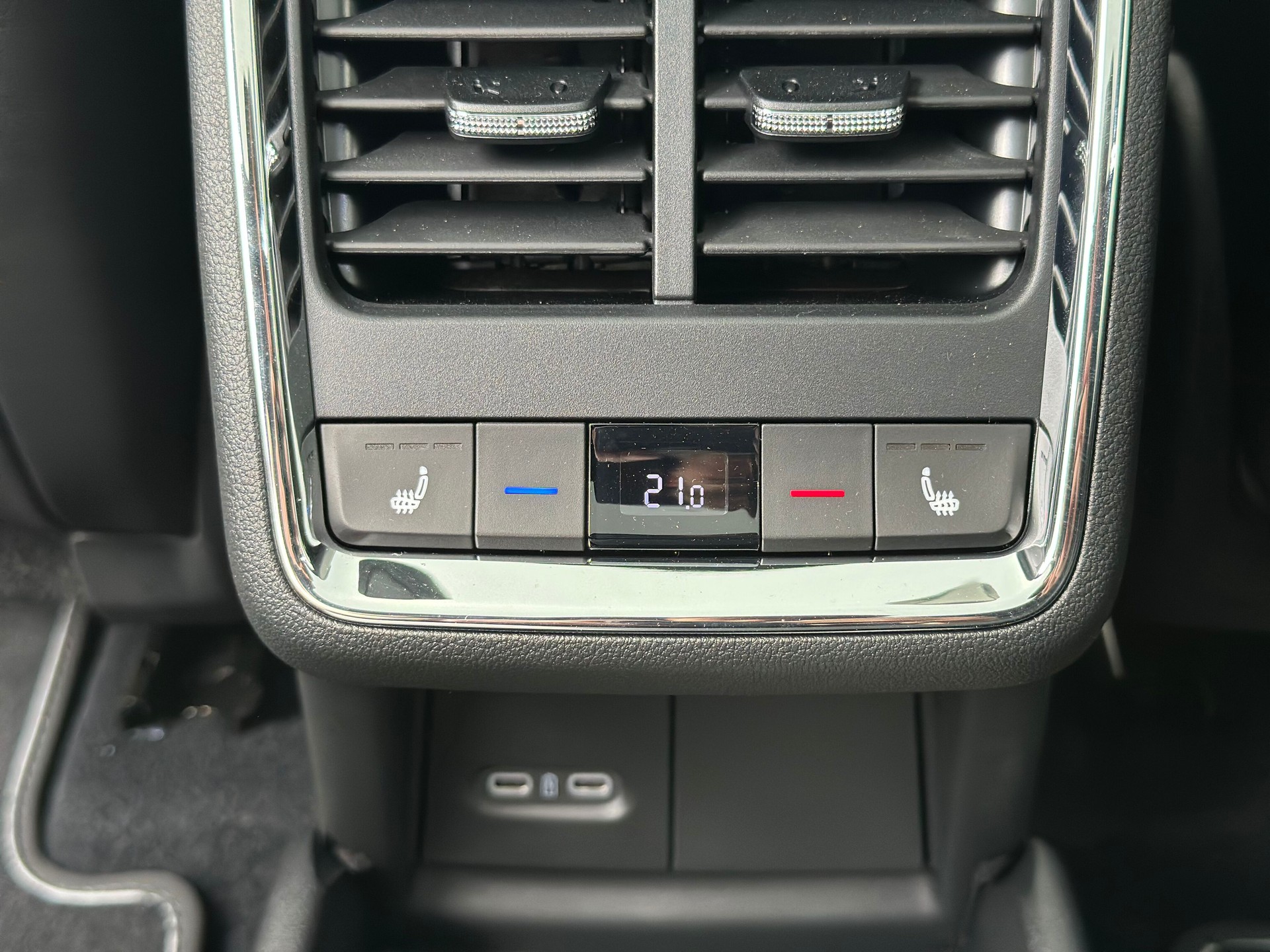 SKODA Enyaq Coupé RS iV 80 4x4-image-14