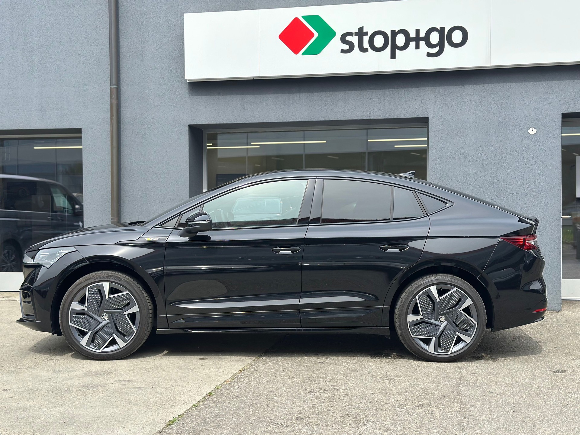SKODA Enyaq Coupé RS iV 80 4x4-image-2