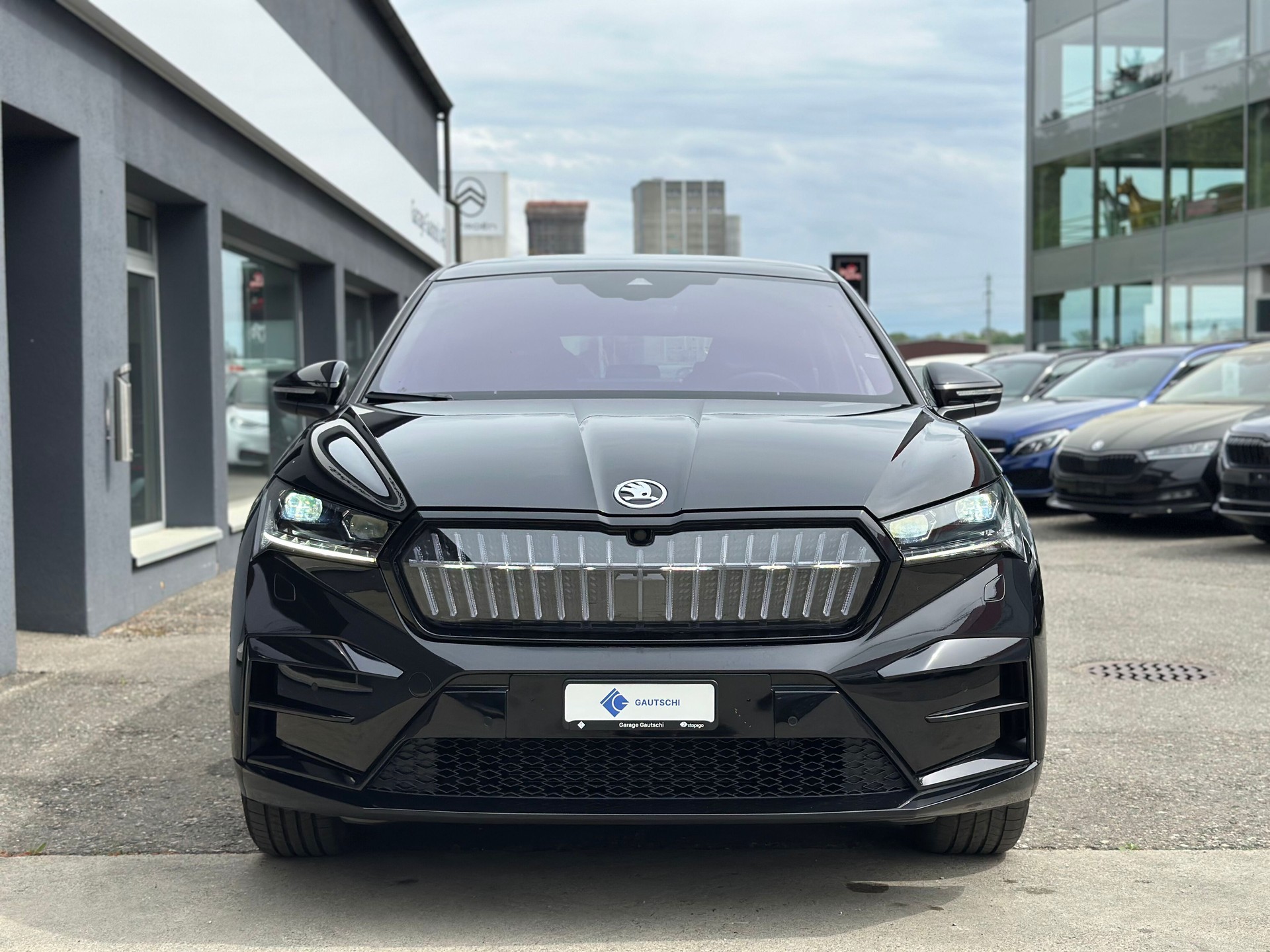 SKODA Enyaq Coupé RS iV 80 4x4-image-1