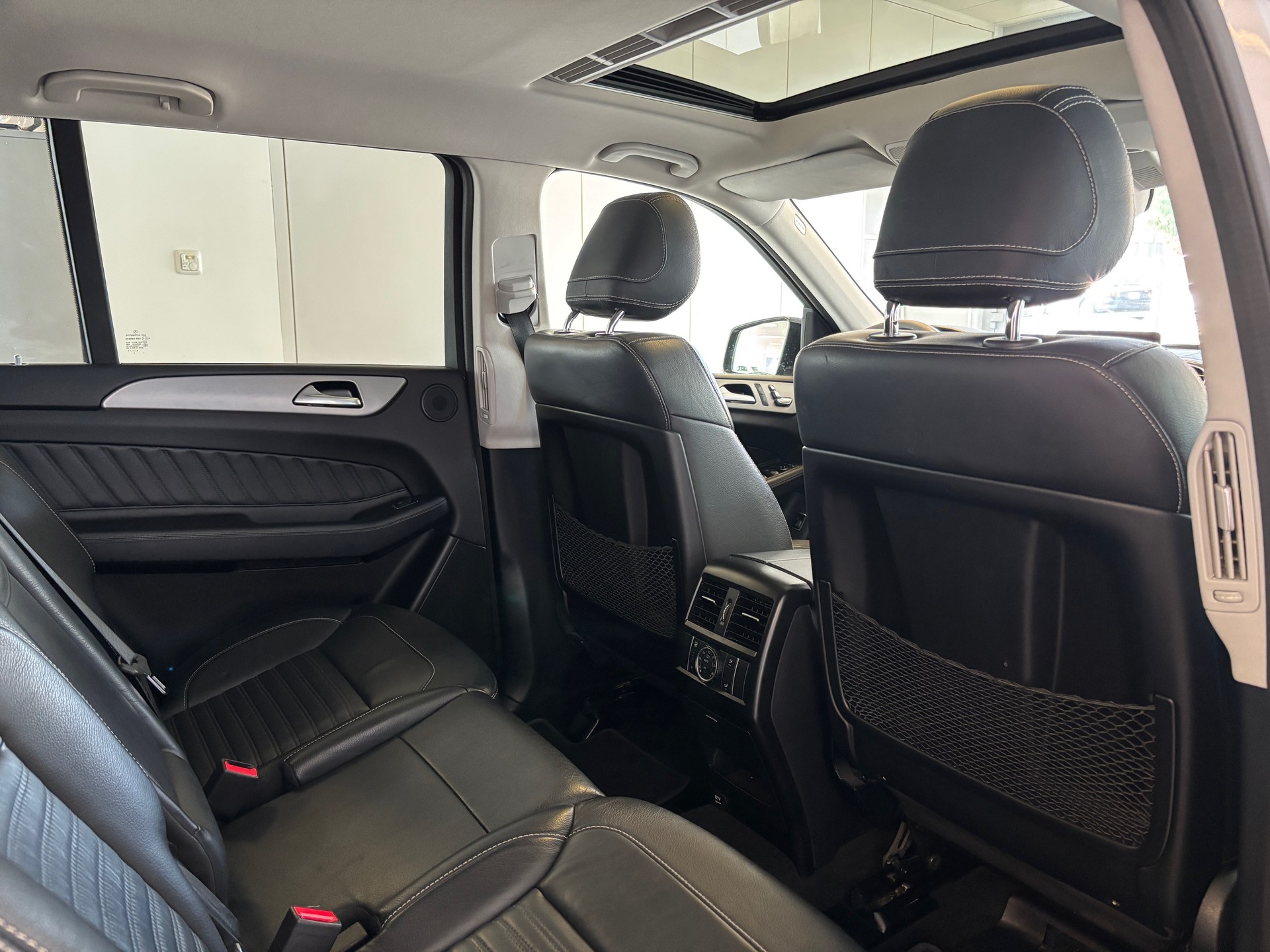 MERCEDES-BENZ GLS 350 d AMG-LINE 4Matic 9G-TRONIC-image-13