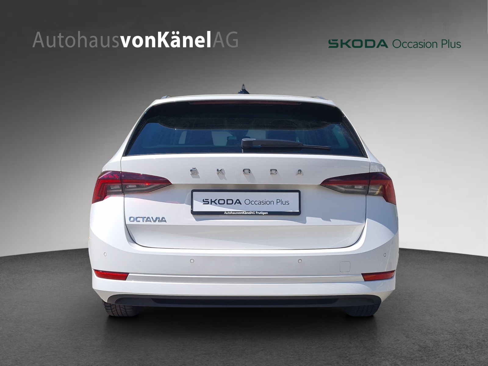 SKODA Octavia Combi 2.0 TDI DSG Ambition-image-4