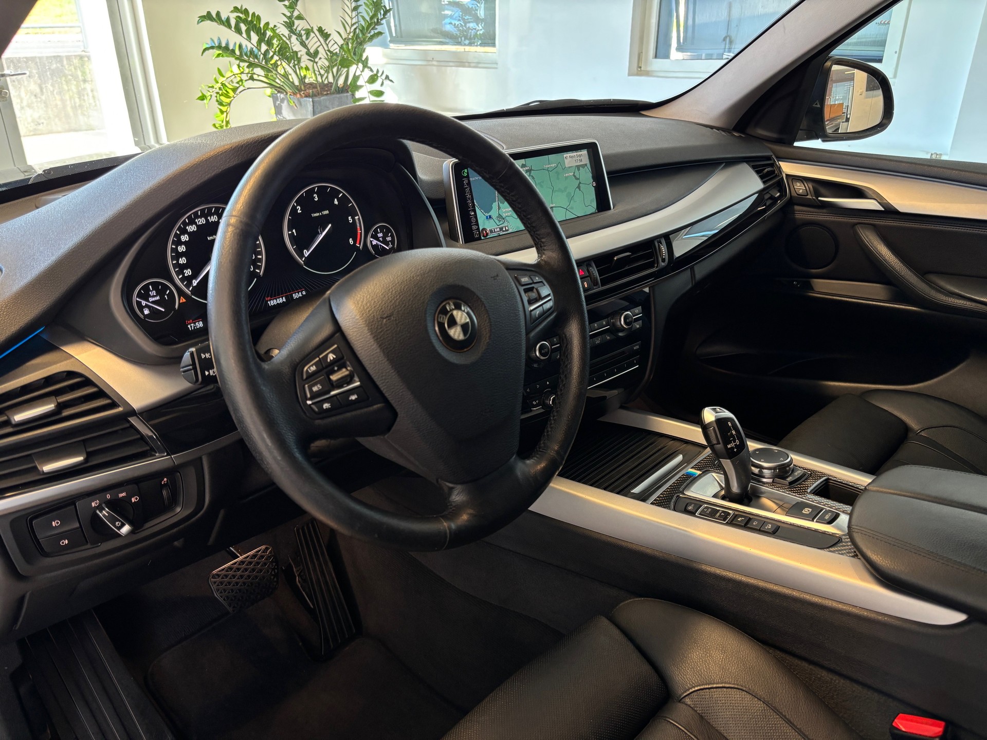 BMW X5 xDrive 30d Steptronic-image-5
