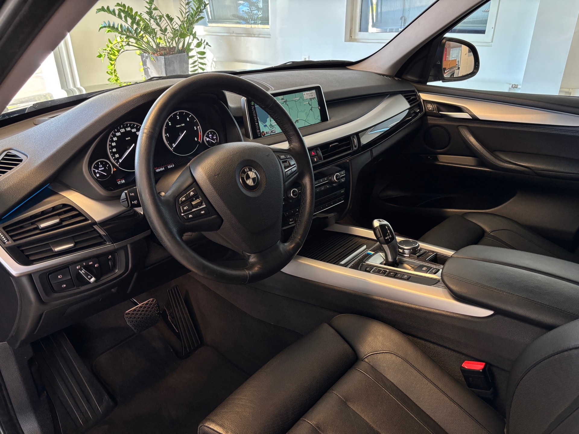BMW X5 xDrive 30d Steptronic-image-4