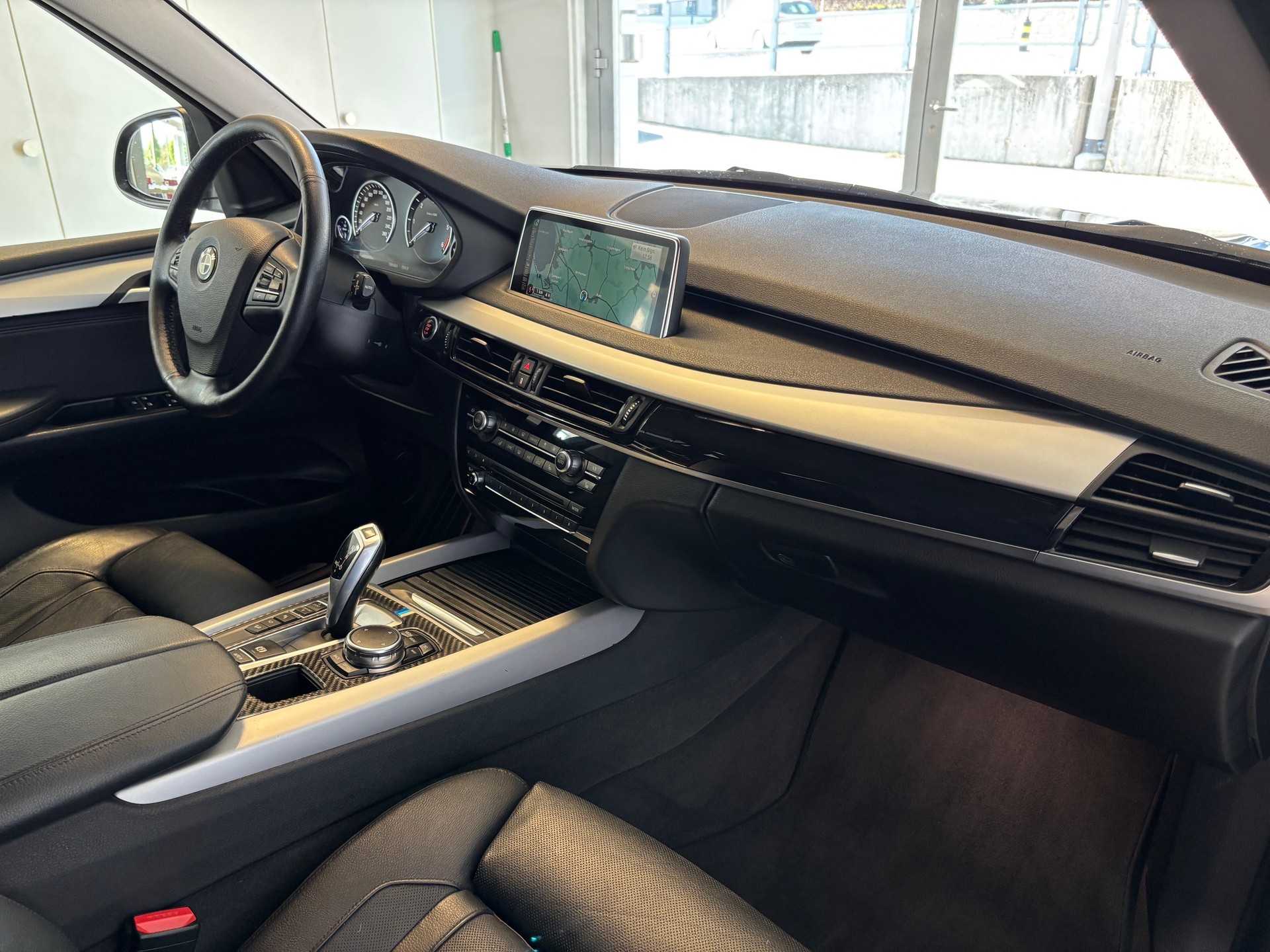 BMW X5 xDrive 30d Steptronic-image-7
