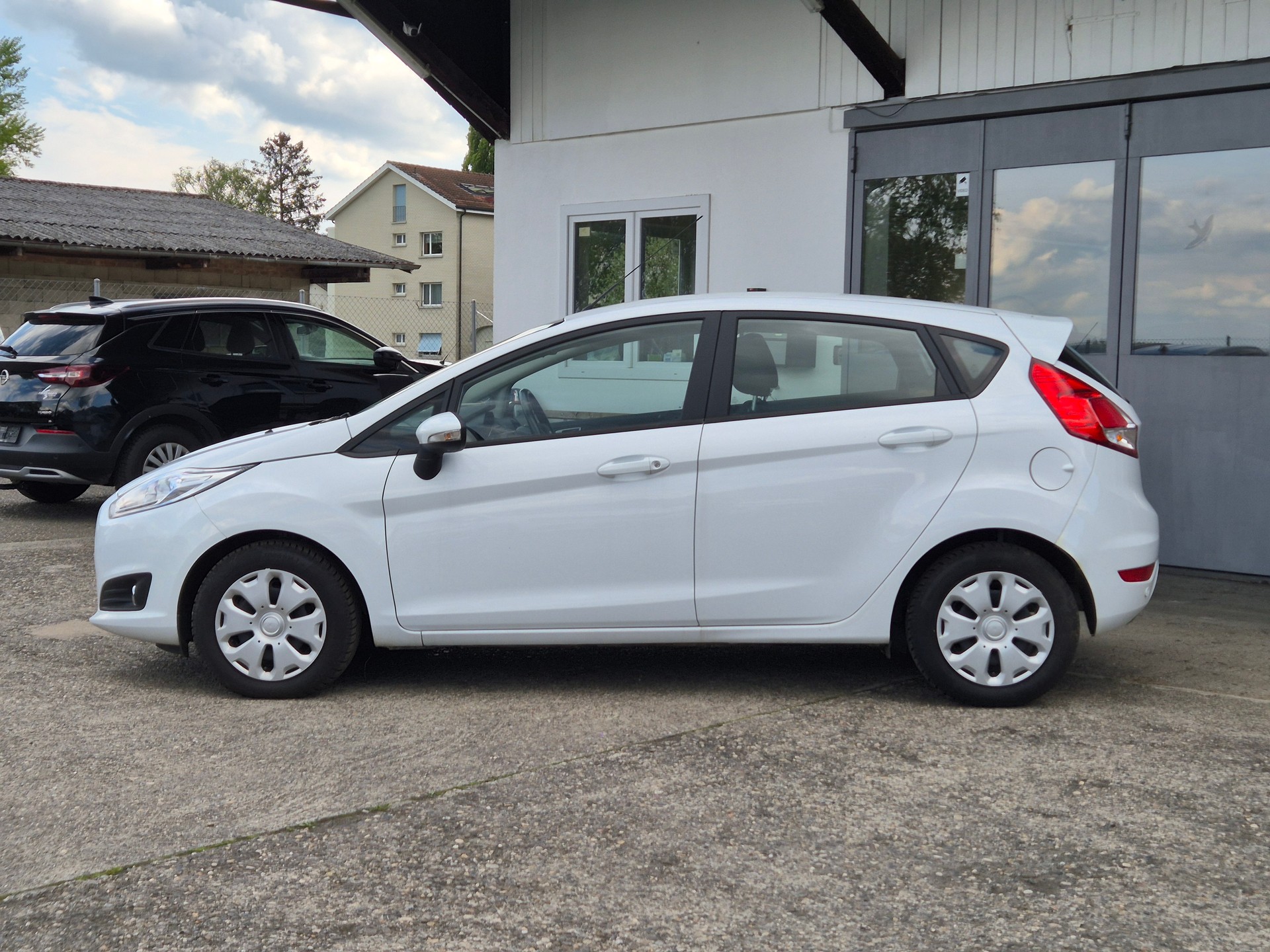 FORD FIESTA 1.5 TDCI SYNC - *für Export*-image-7