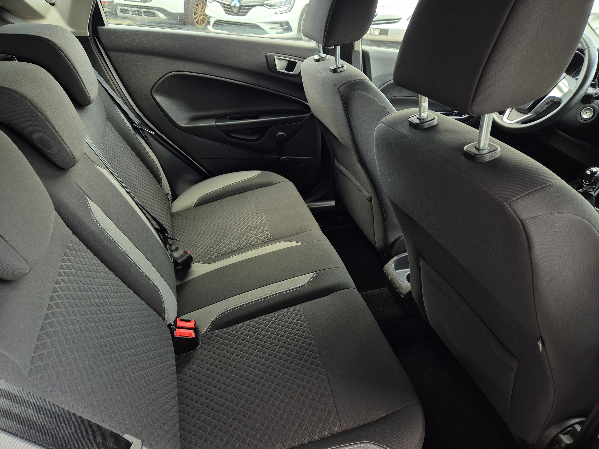 FORD FIESTA 1.5 TDCI SYNC - *für Export*-image-15